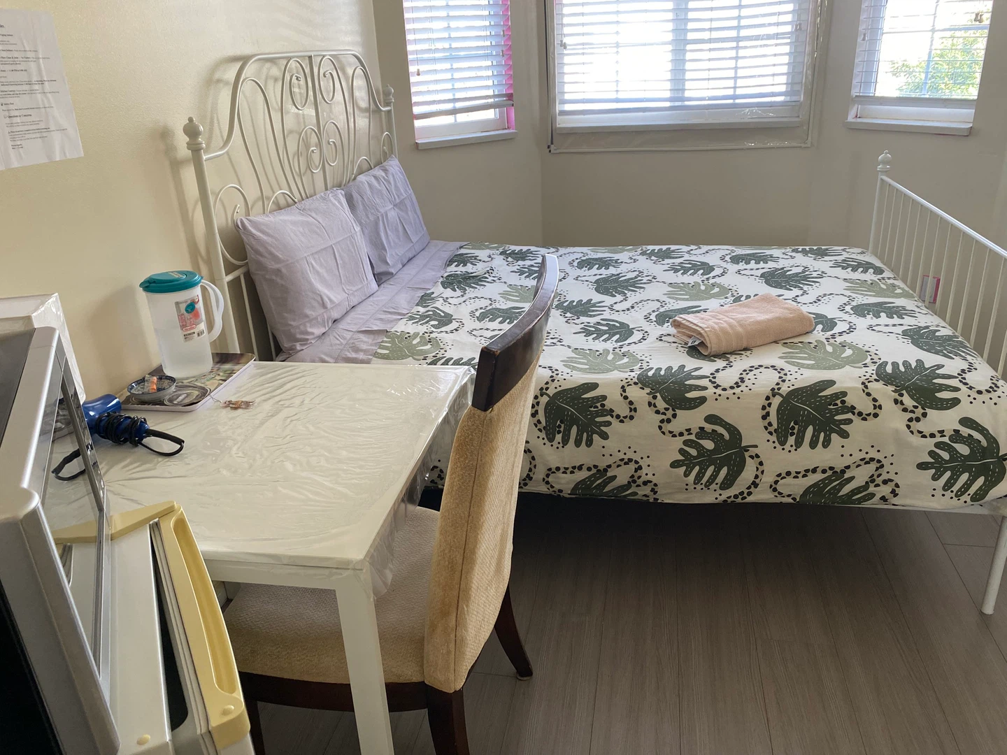 Cozy room for short term rental in South side all incl.