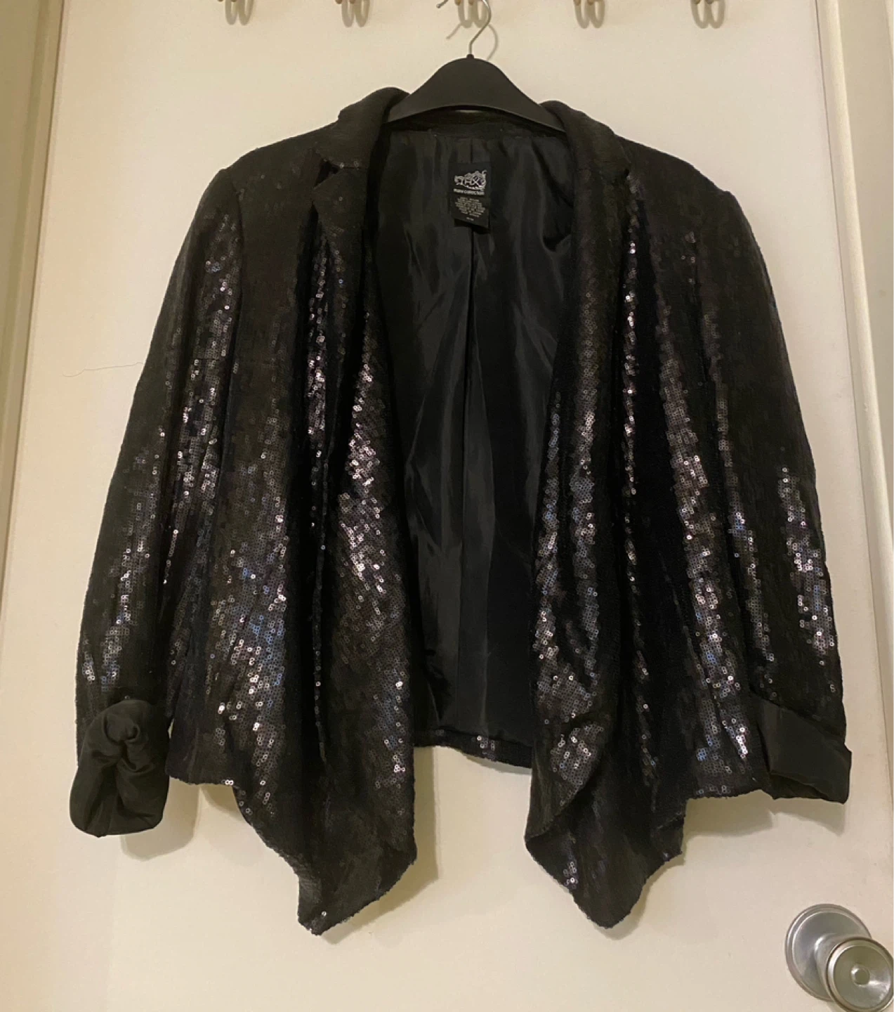 Cropped sequin blazer