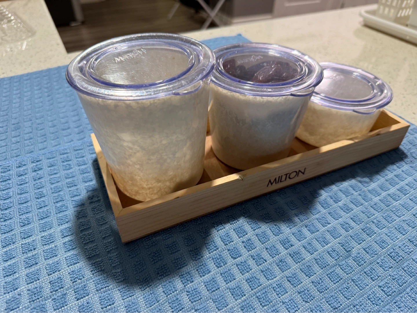 Milton Marble White Snacks/Condiments Set with Wooden Tray - photo 3