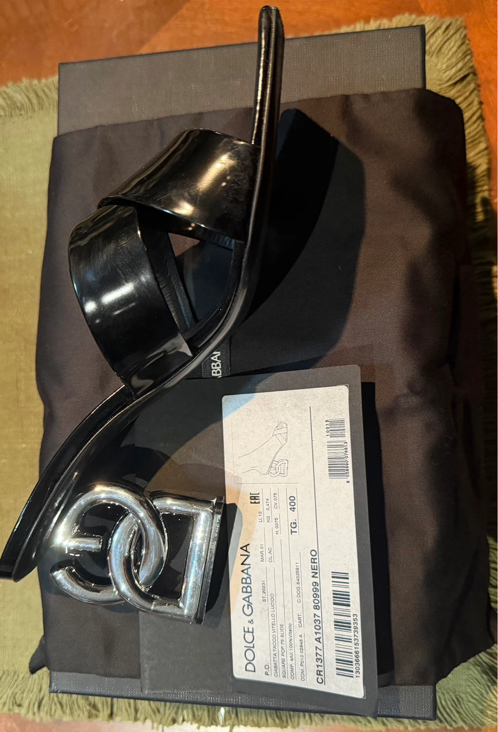 Dolce & Gabbana Black Patent Leather Square Pop Slides - Size 40