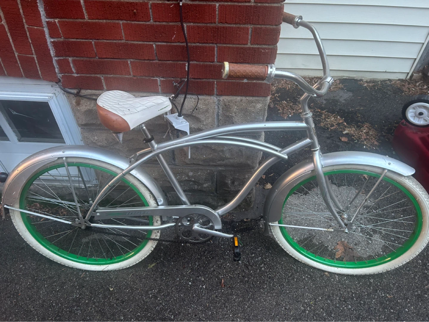 Silver Cruiser Bicycle with Green Rims