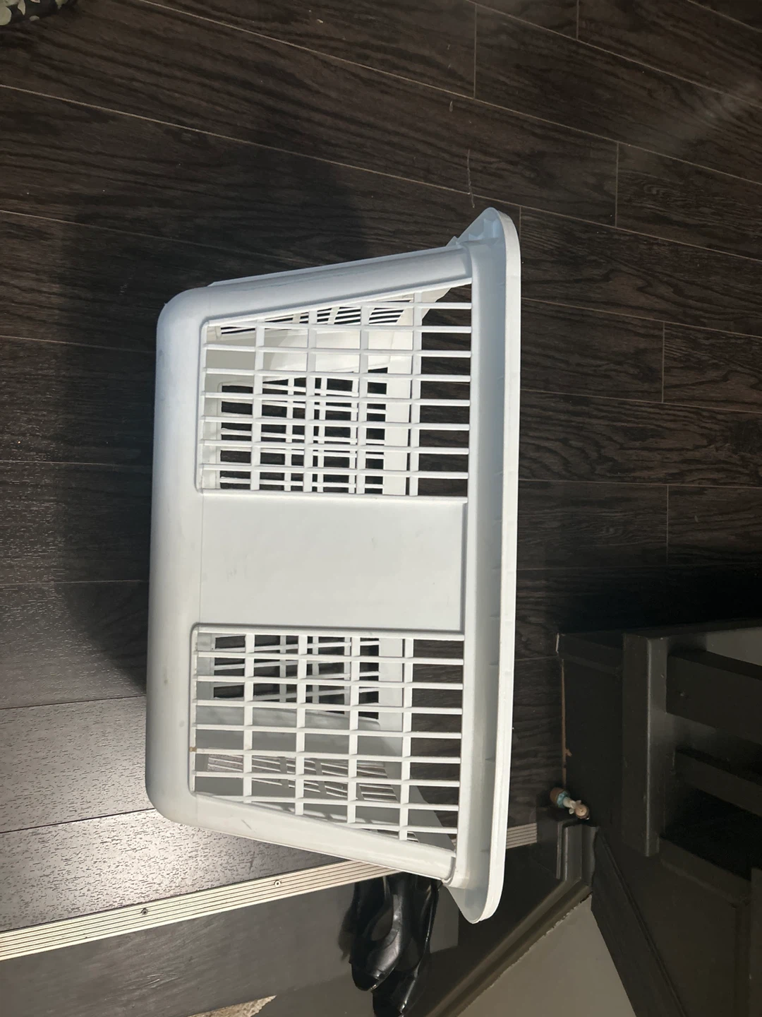 44 ltr Gracious Living White Laundry Basket - photo 3