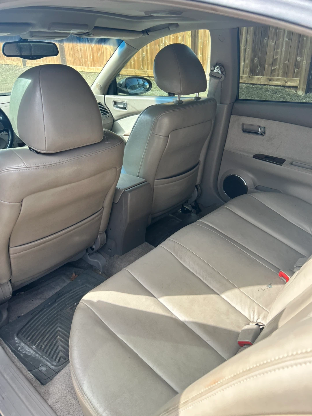 Nissan Altima - photo 4