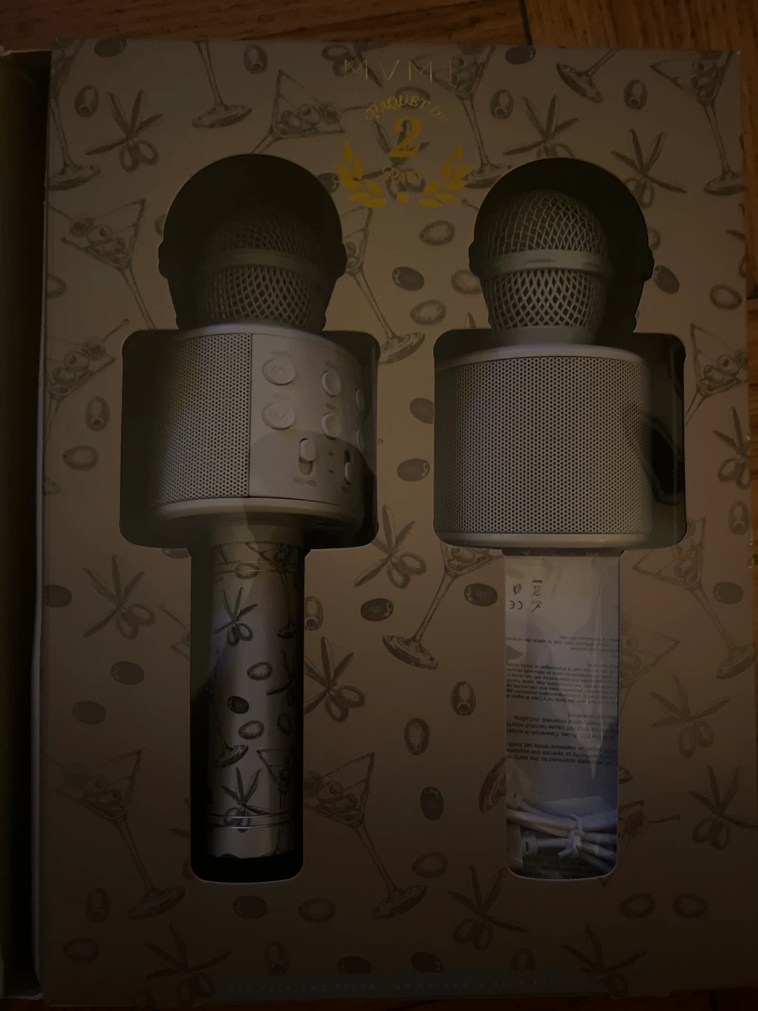 Bluetooth Karaoke Microphone & Wireless Speaker - photo 2