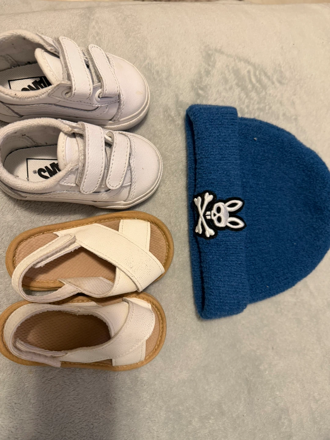 Baby stuff and Clothes Bundle - photo 2