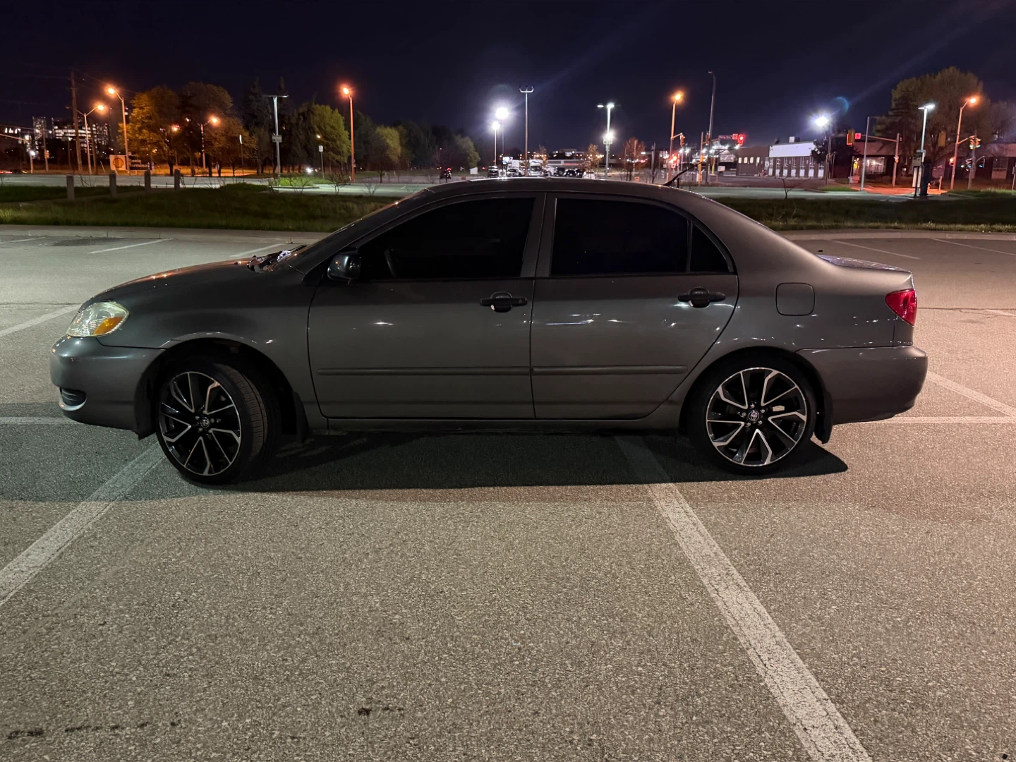 Toyota Corolla SE 18” Alloy Wheels (Set of 4) - photo 2
