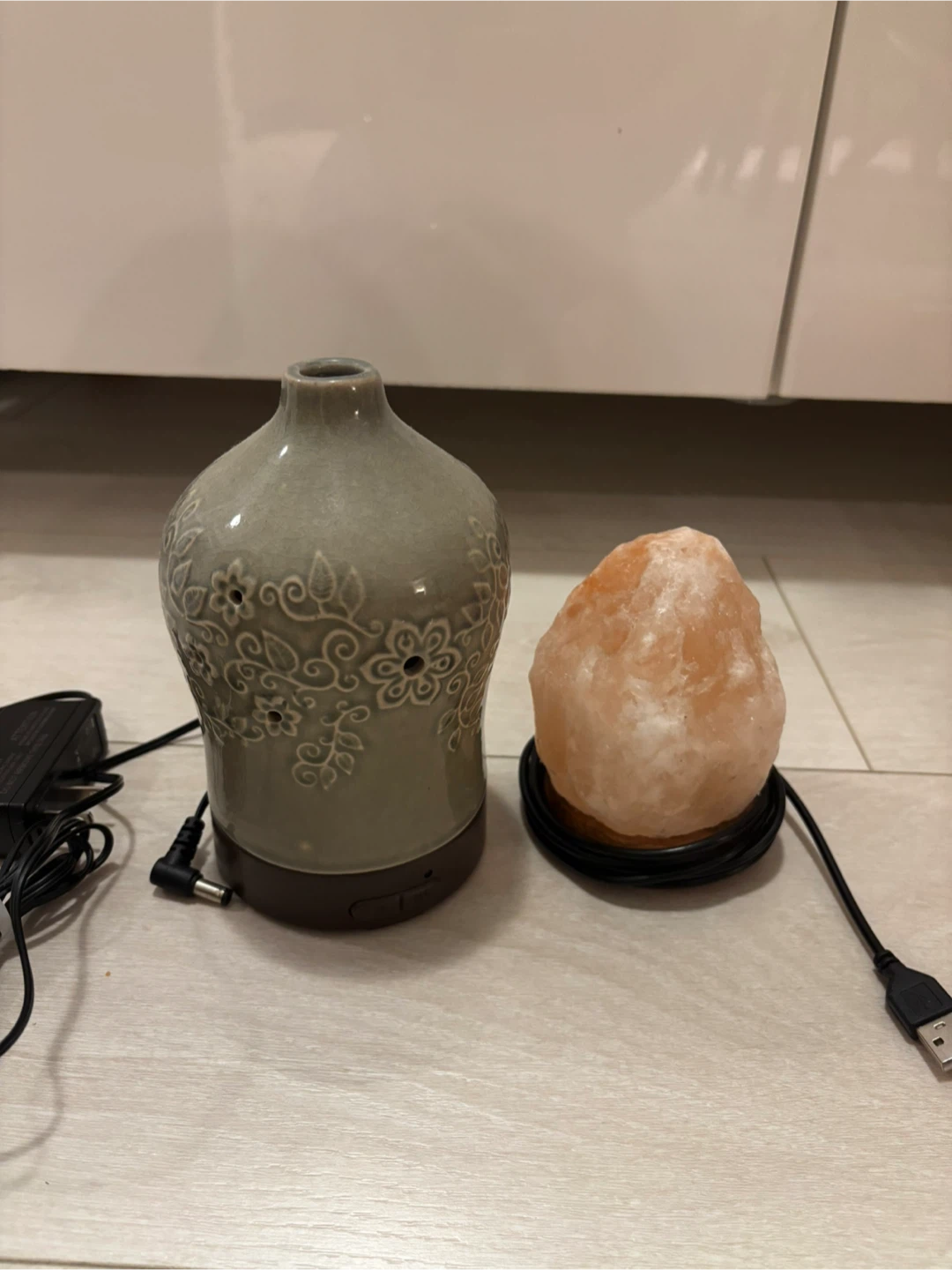 Ceramic Essential Oil Diffuser & Himalayan Salt Lamp