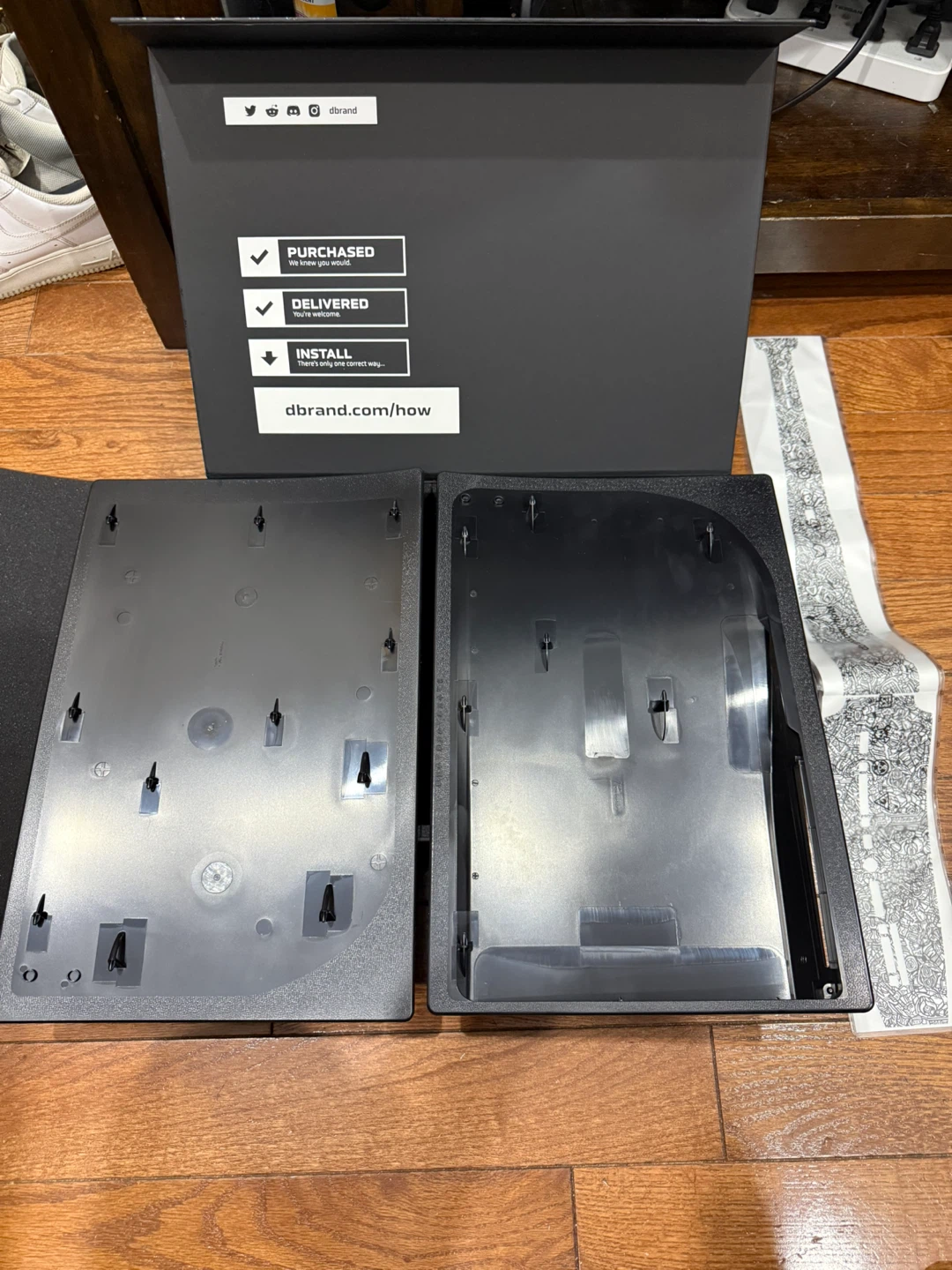 dbrand PS5 Console Cover Plate & Wrap - Matte Black - photo 3
