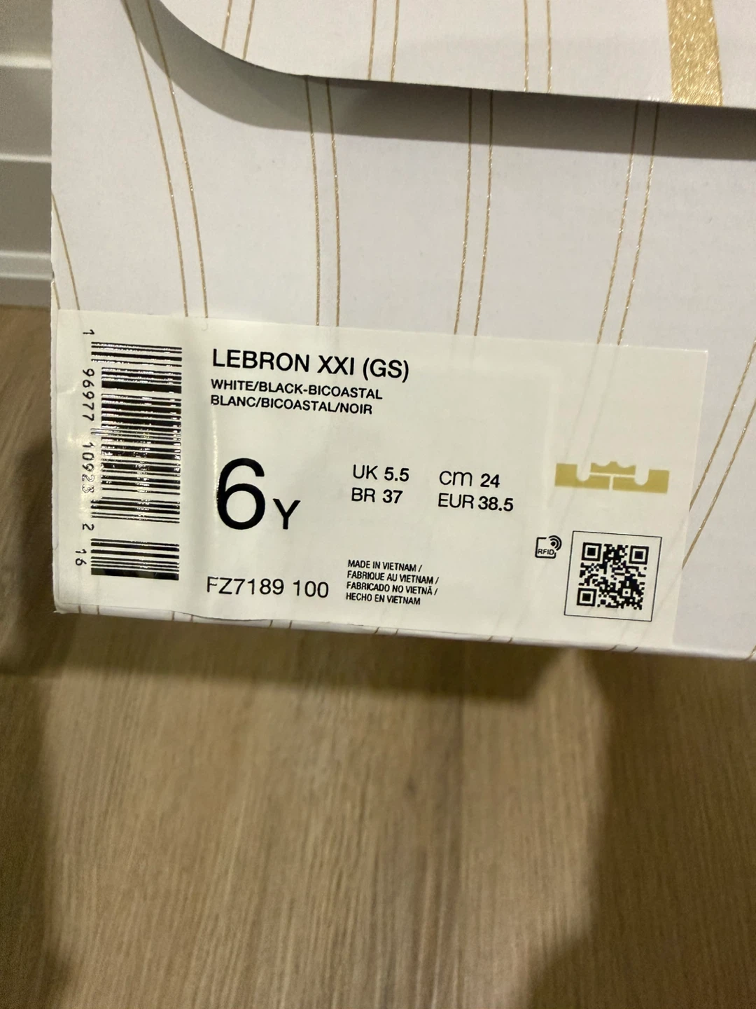 Nike LeBron XXI GS Shoes White/Black Size 6Y - photo 2
