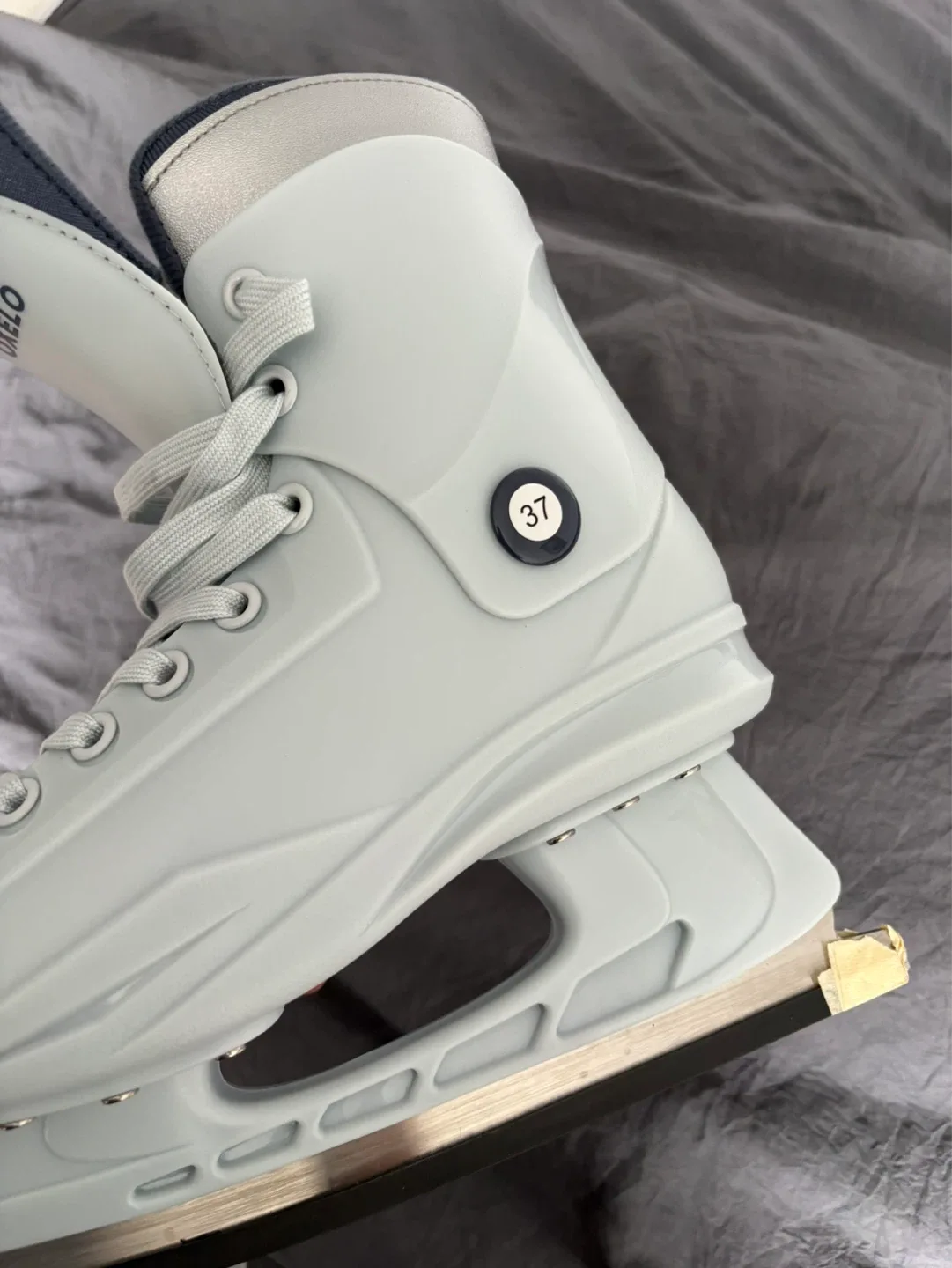 Decathlon Oxelo Ice women’s skates Size 37 - photo 4
