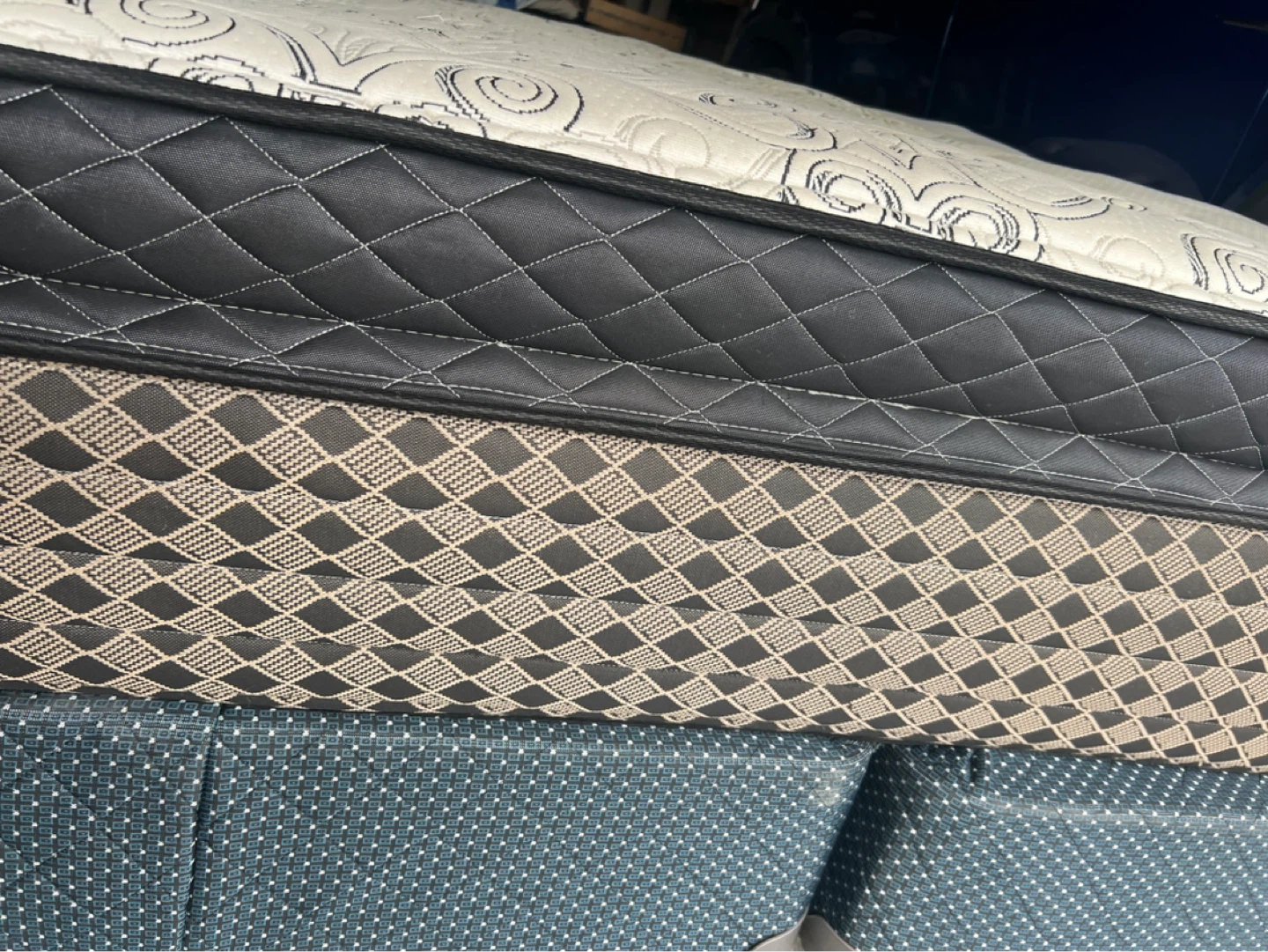 King mattress with box/free delivery - photo 5