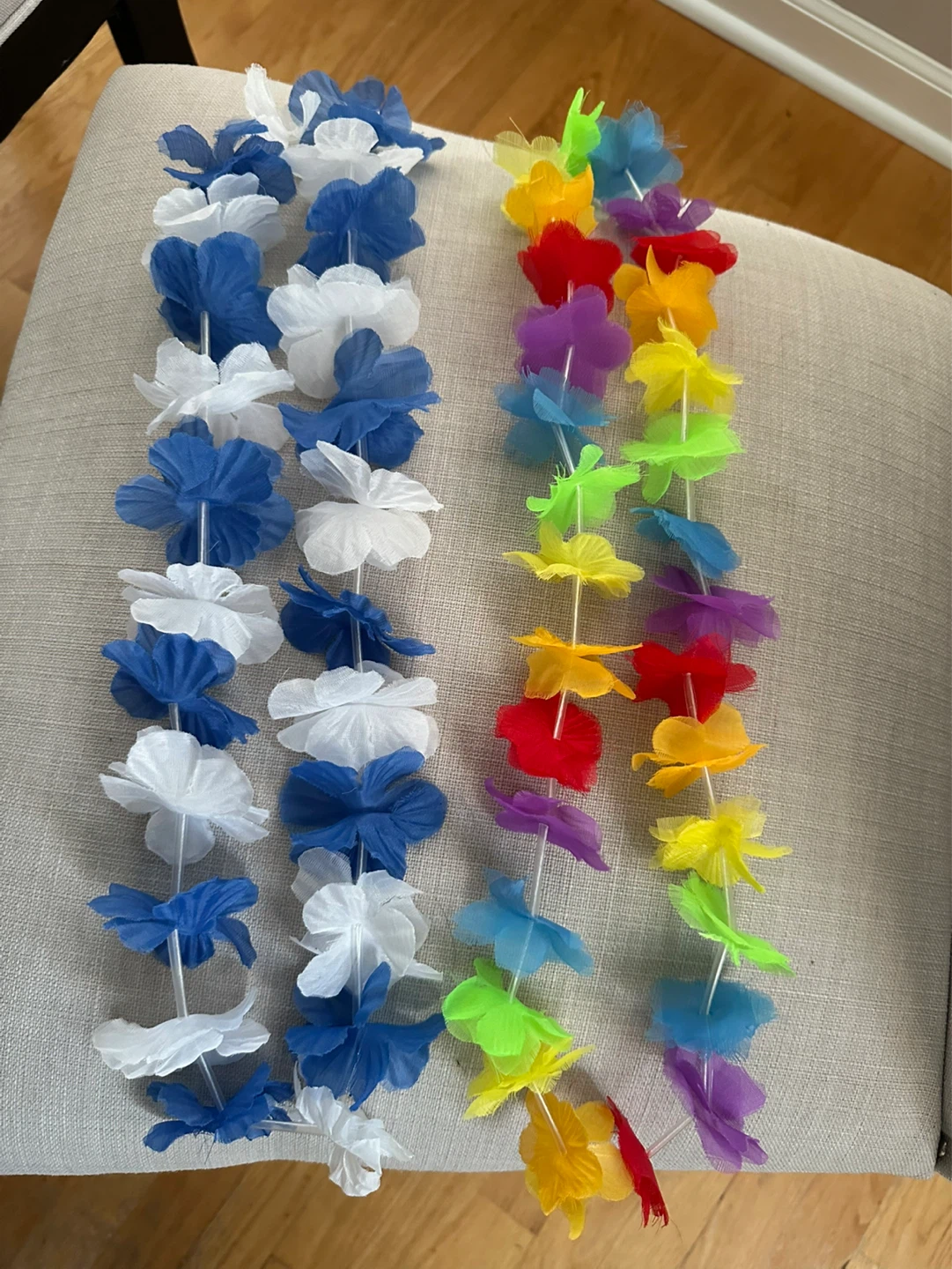 Hawaiian Flower Leis - Set of 2