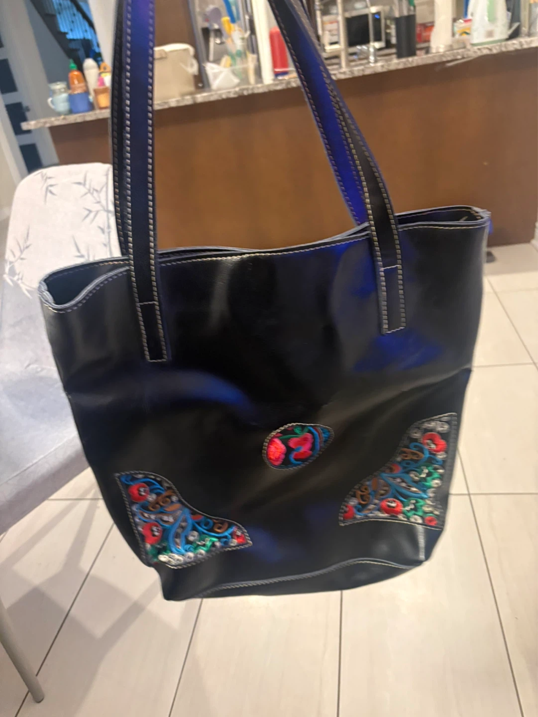 Black Tote Bag with Floral Embroidery