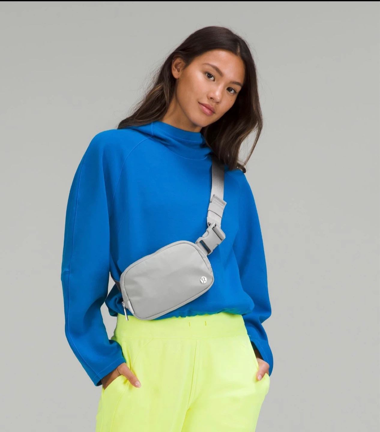 Lululemon Everywhere Belt Bag 1L - Light Grey - photo 3