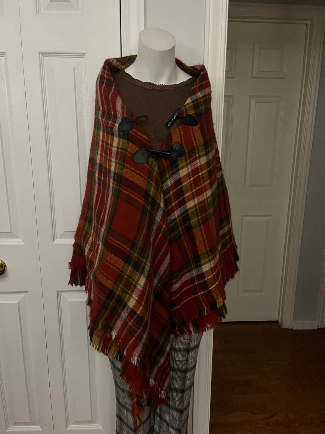 Reitmans Plaid Poncho - photo 5