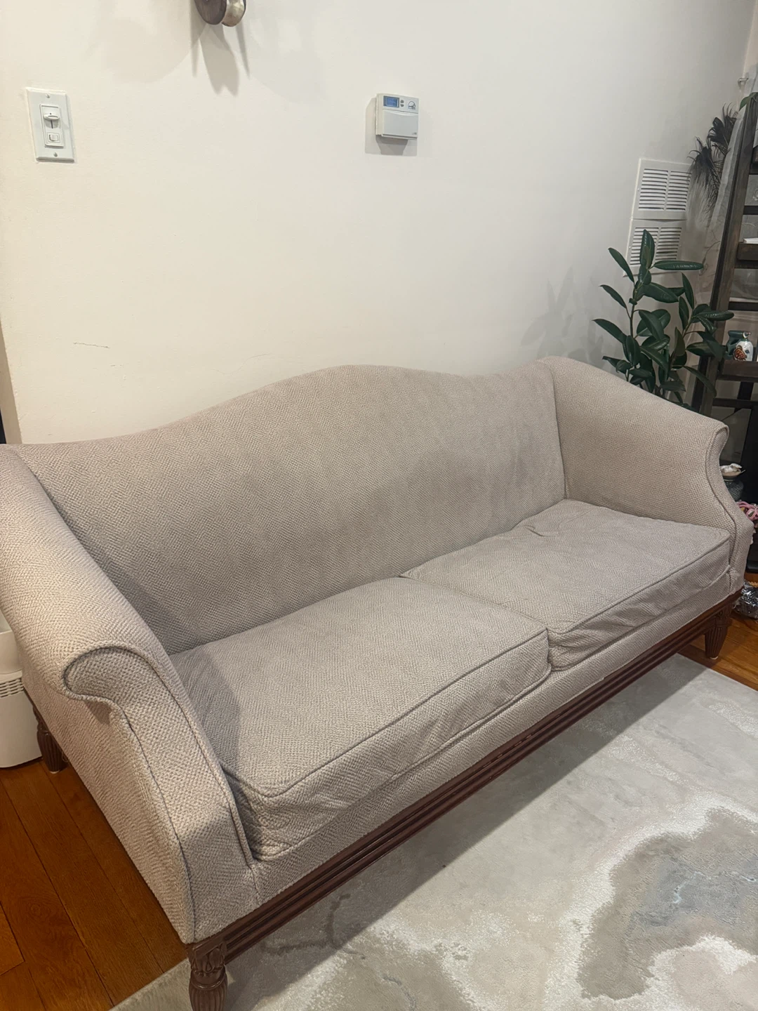 Light Beige Sofa and Armchair Set