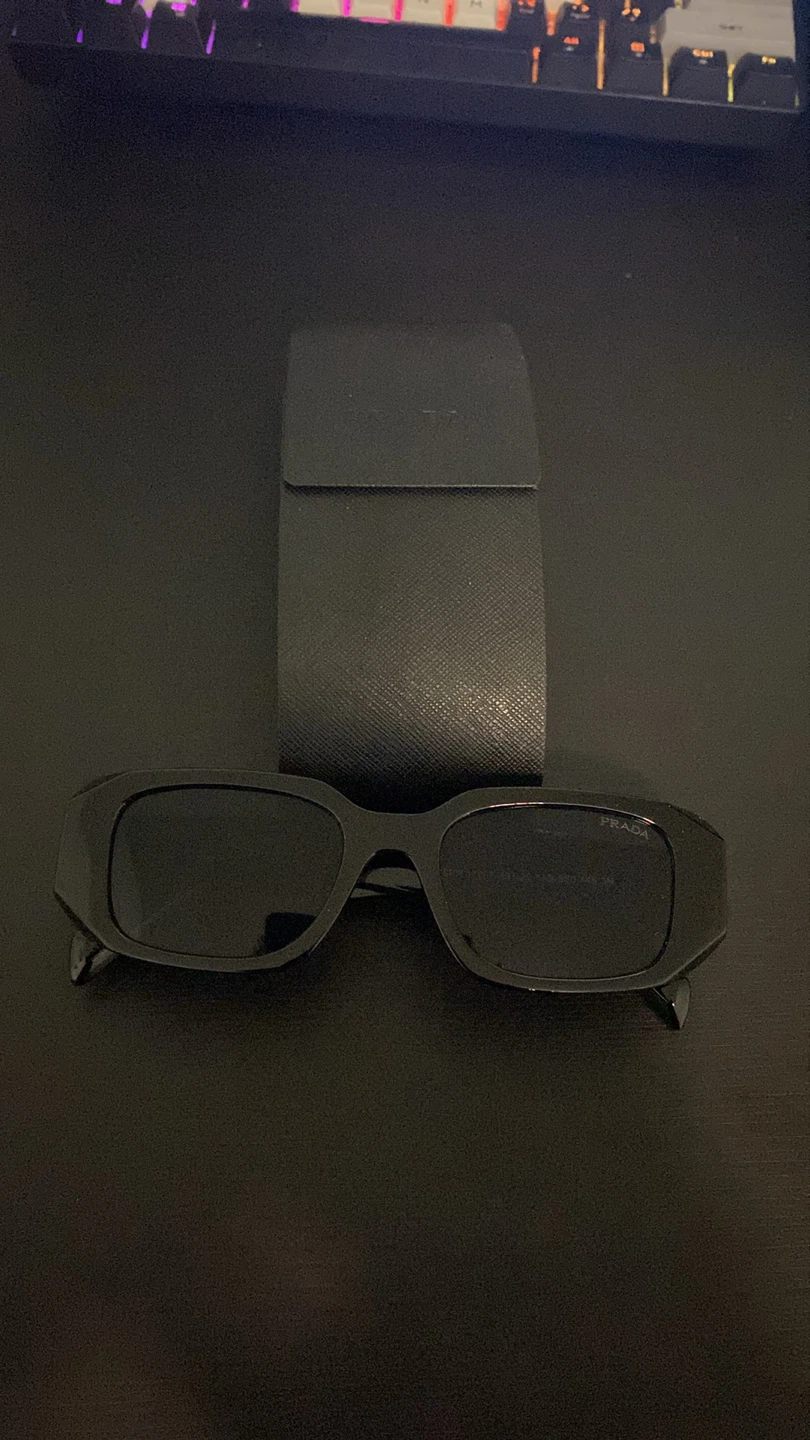 Prada Sunglasses - photo 2