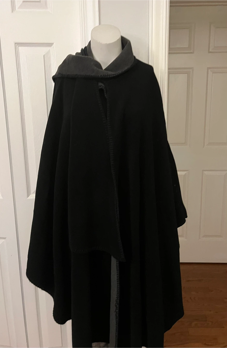 Black Poncho with Scarf - It's Your Adventure - photo 5