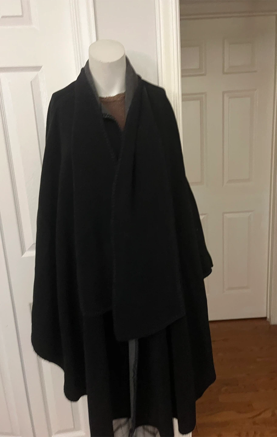 Black Poncho with Scarf - It's Your Adventure - photo 2