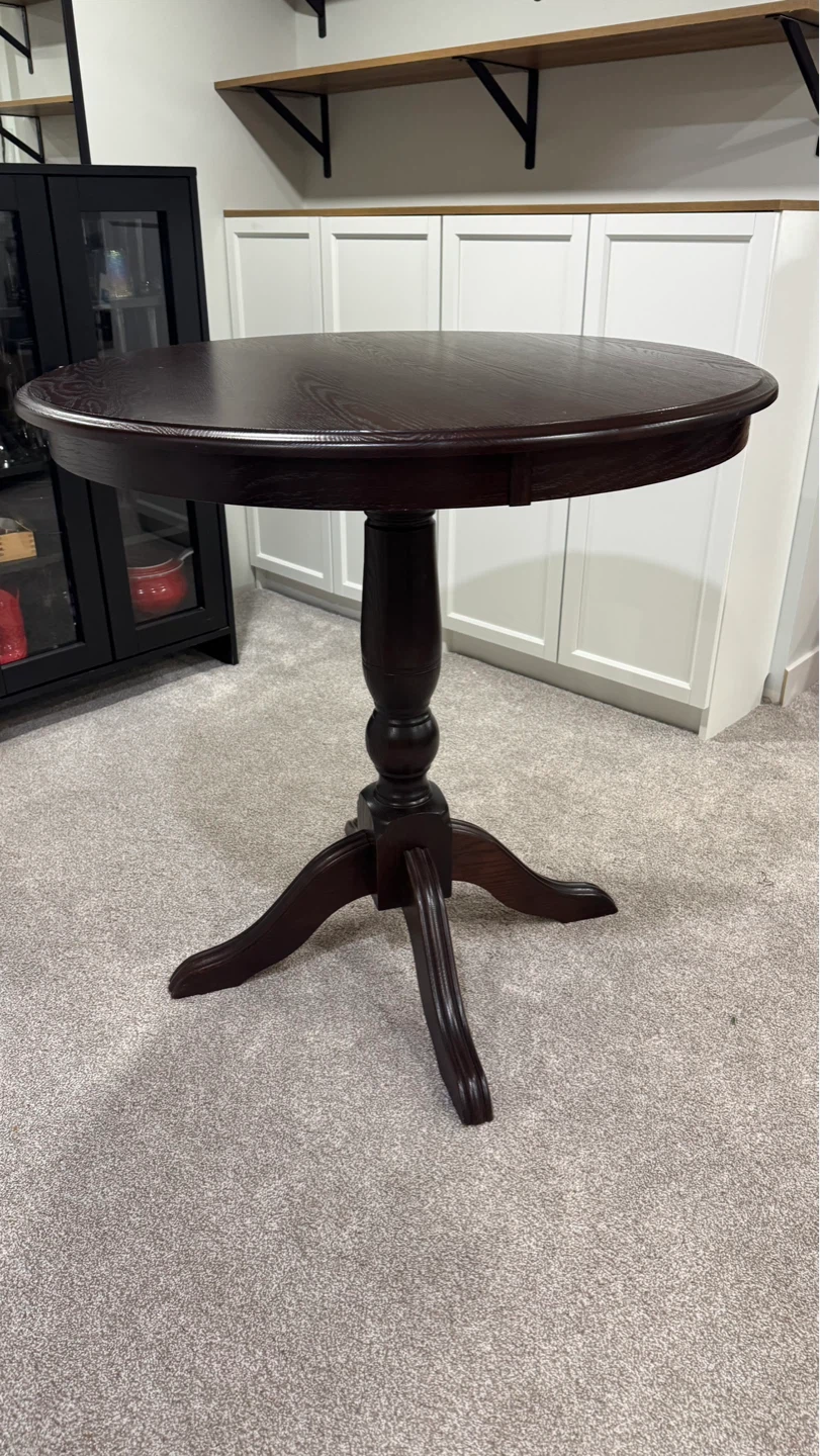Round Pedestal Dining Table with 2 Swivel Chairs - photo 3