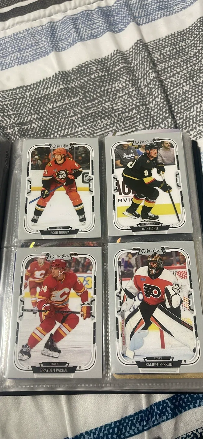 Pokemon and NHL Trading Cards Lot - photo 3