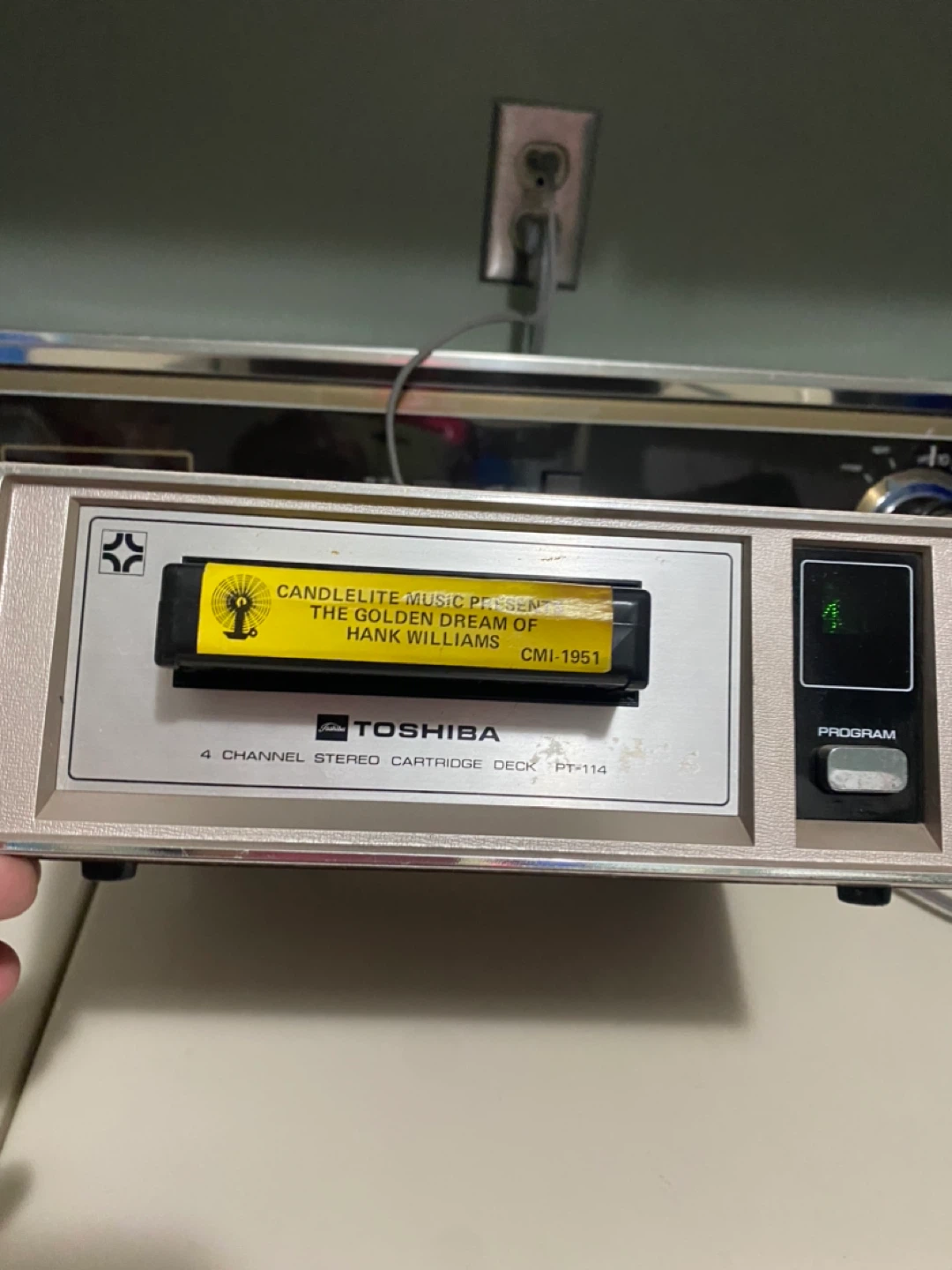 Toshiba 4 Channel Stereo Cartridge Deck PT-114 - photo 2