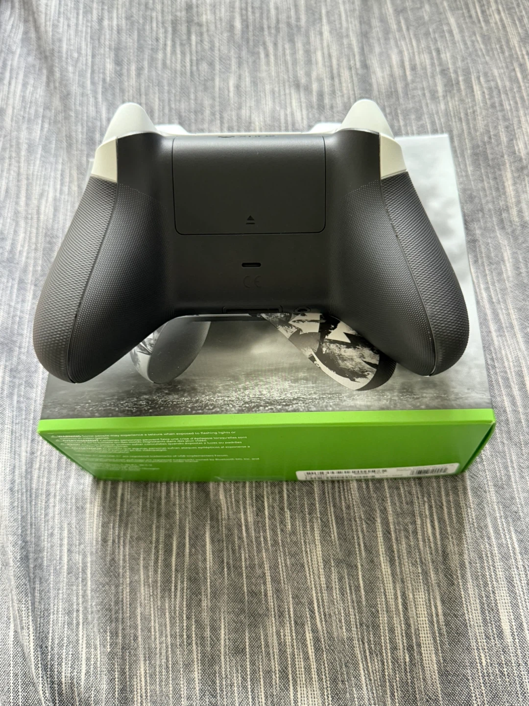 Xbox Wireless Controller - Arctic Camo Special Edition - photo 3