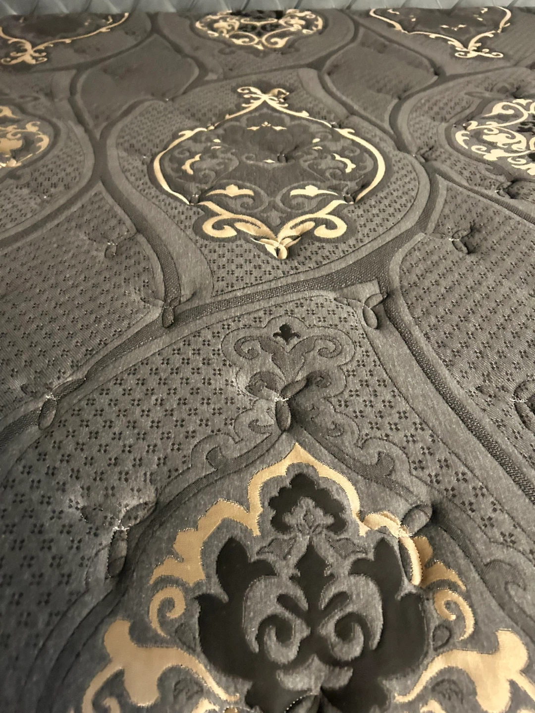 Beautyrest legacy King Mattress - photo 3