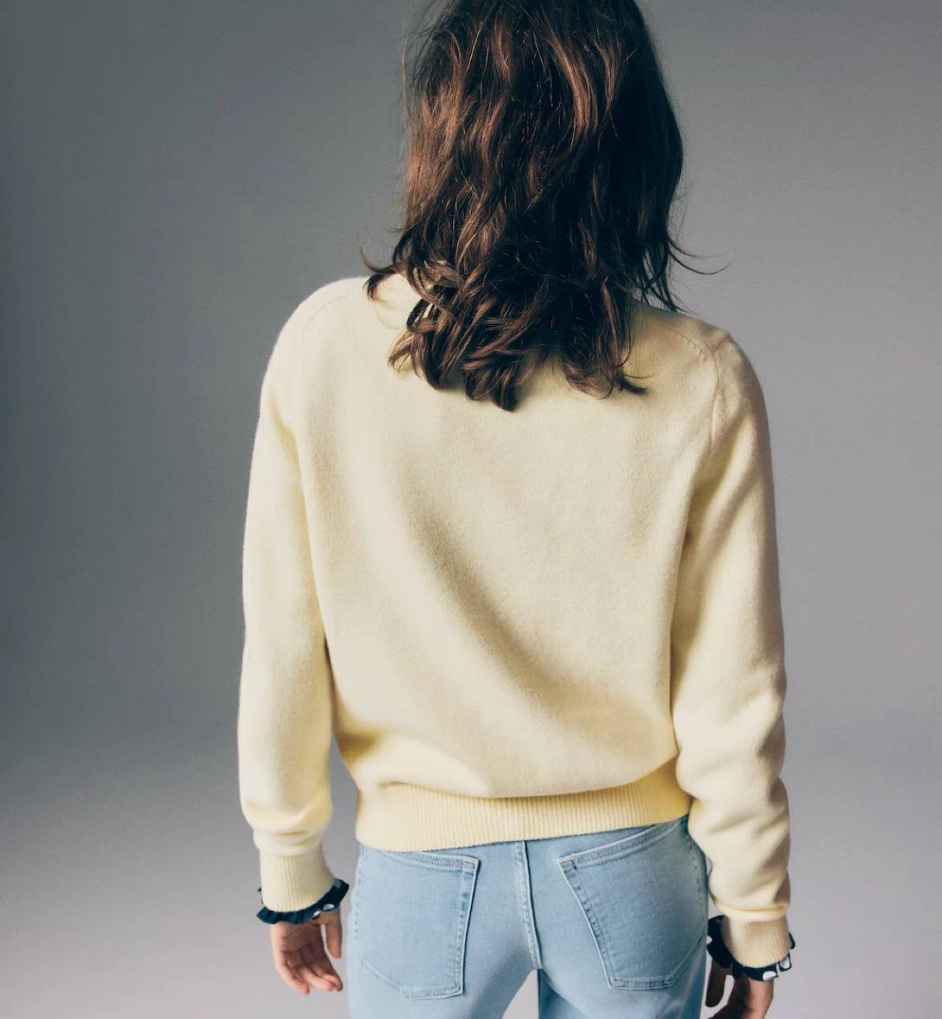 H&M Light Yellow Sweater – Size XL - photo 2