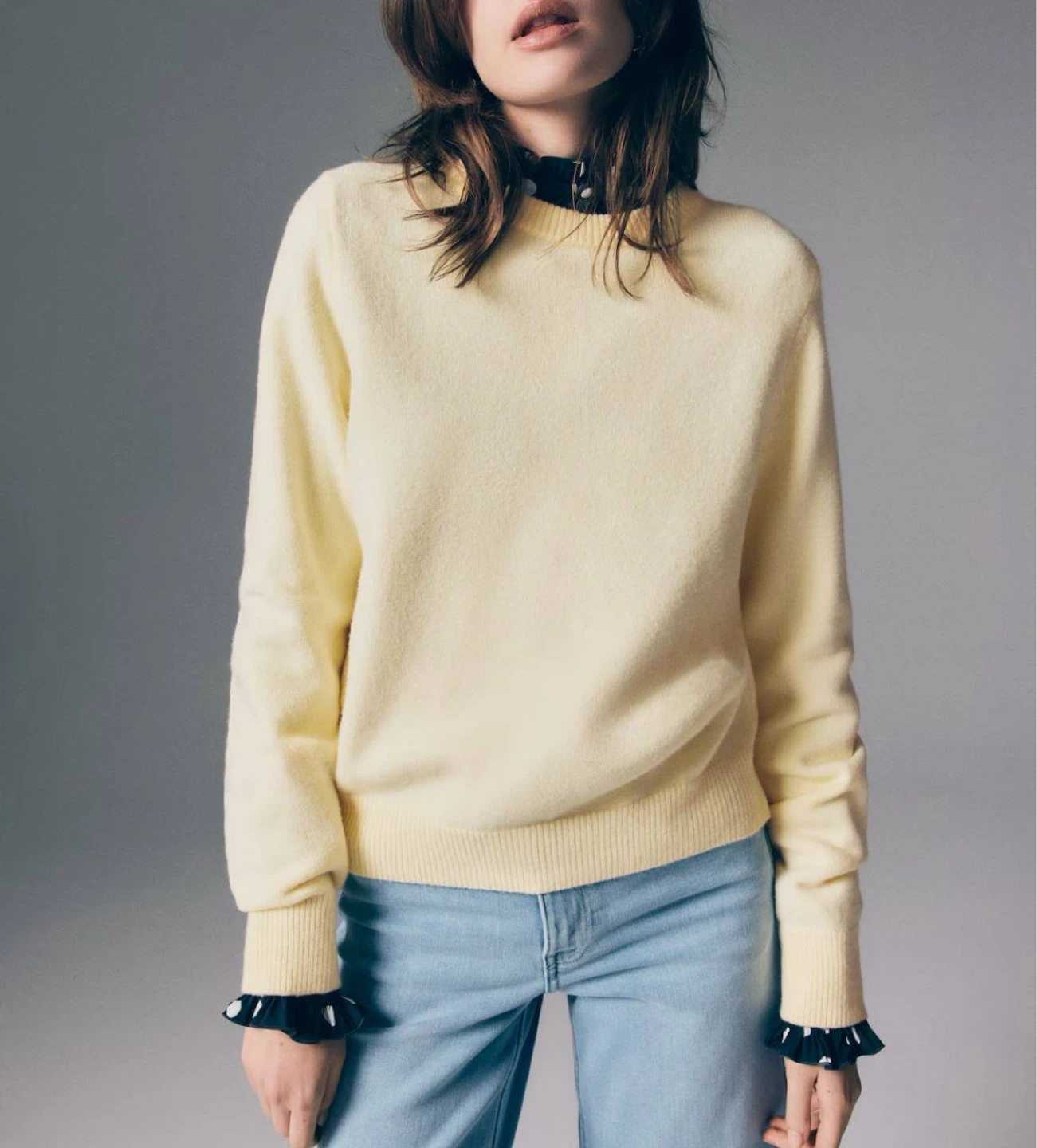 H&M Light Yellow Sweater – Size XL