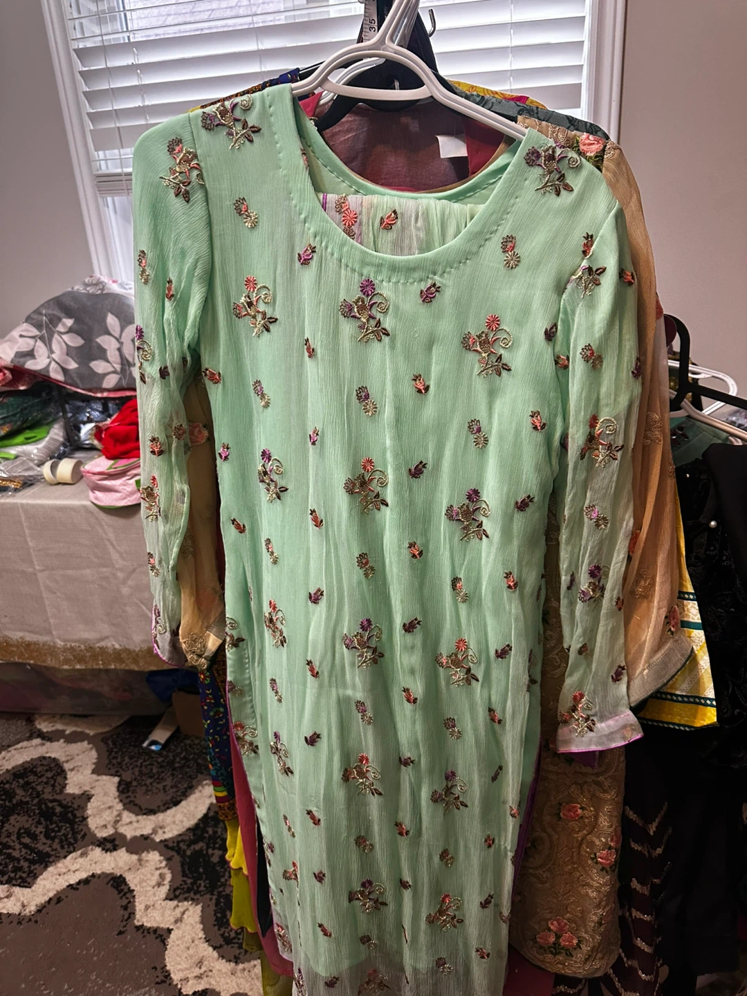Women's Embroidered Kurti - photo 5