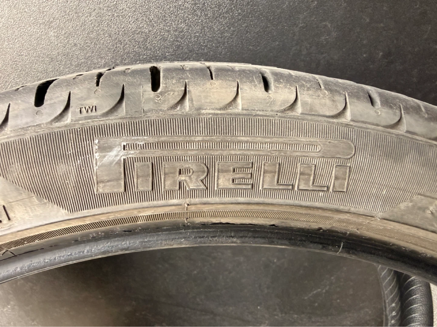 2 tires Pirelli Scorpion Verde 265/35 R22 102W Tire