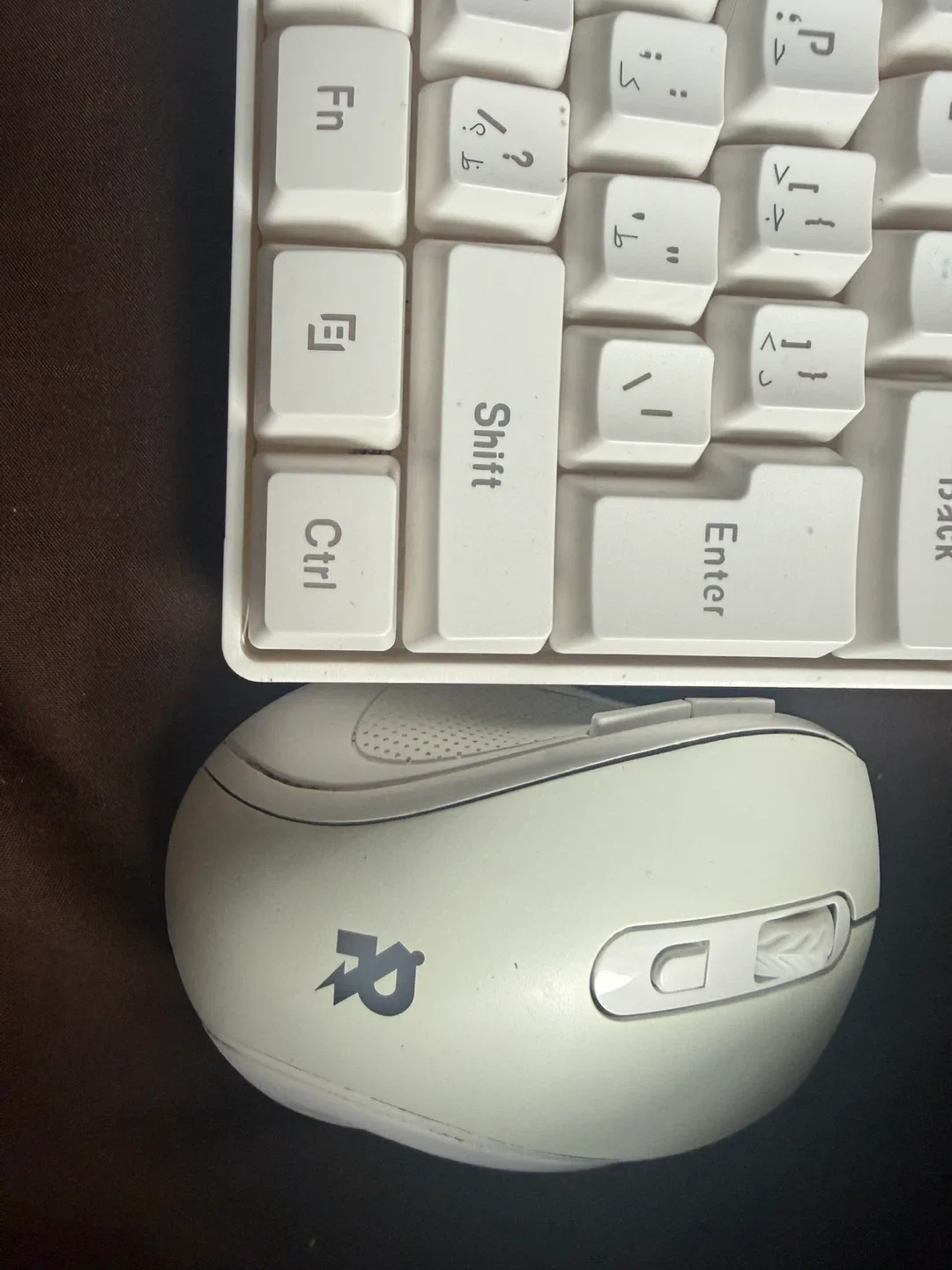 Wireless Keyboard and Mouse Combo with LED lights - photo 3