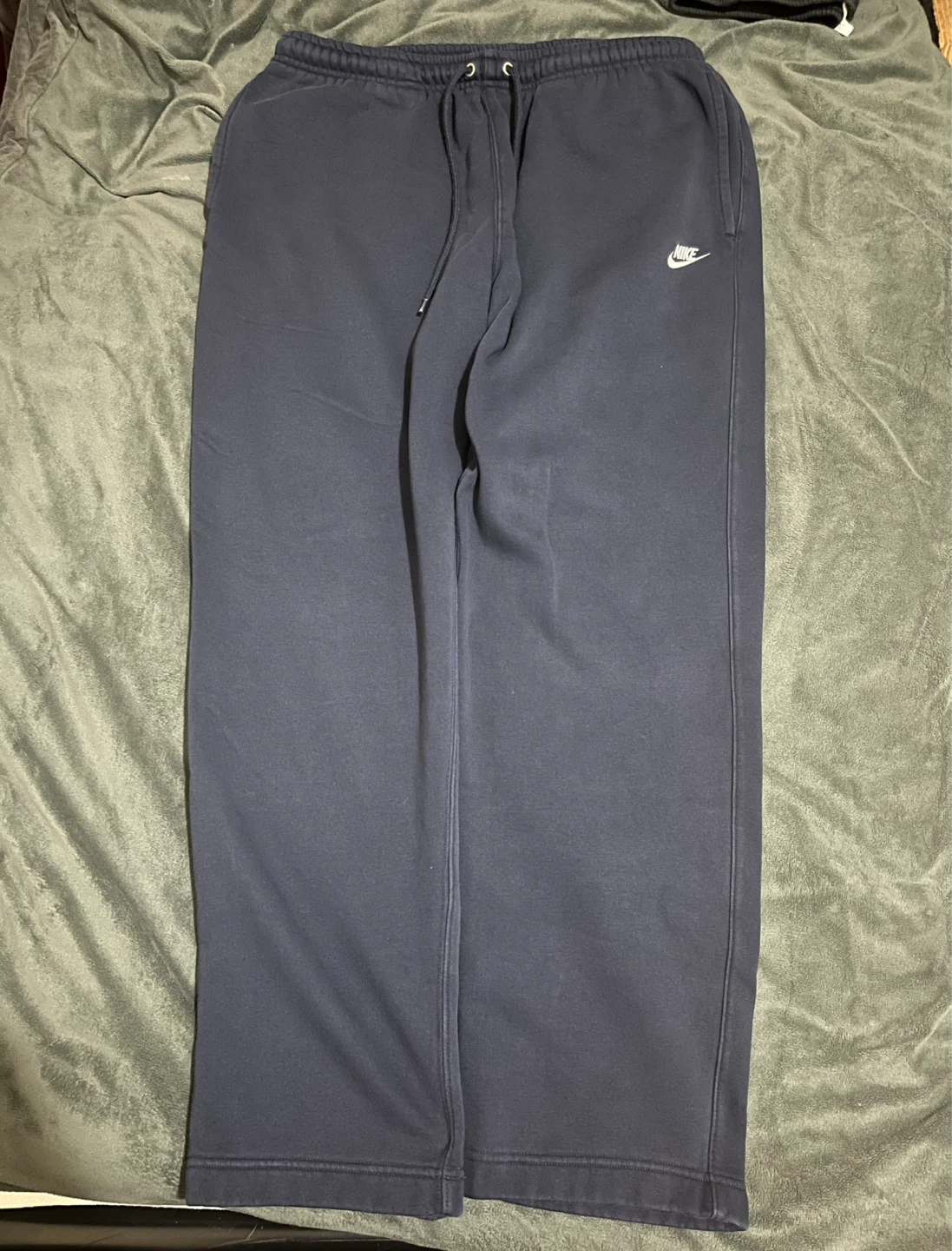 Nike Navy Blue Sweatpants and Hoodie Set - photo 2