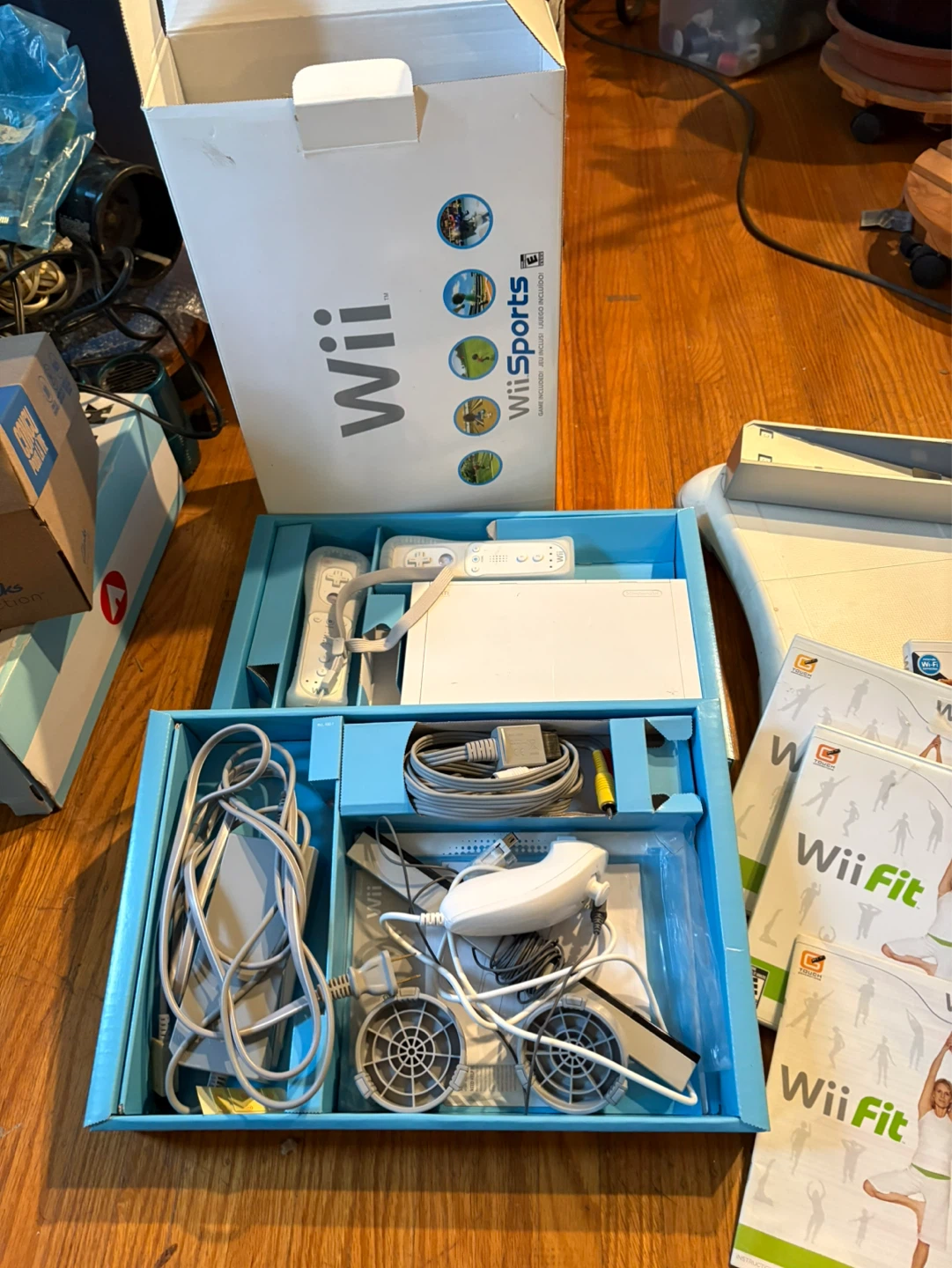 Nintendo Wii Console Bundle with Games - photo 2
