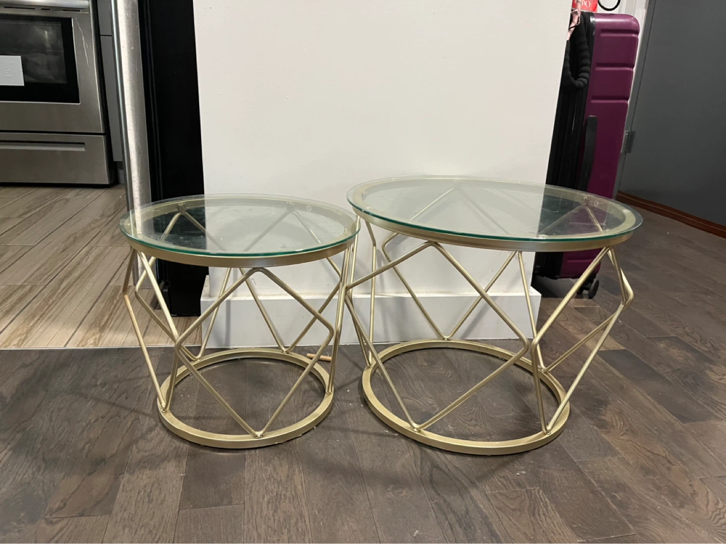 Set of 2 Round Glass Top Side Tables - Gold Metal Frame - photo 2