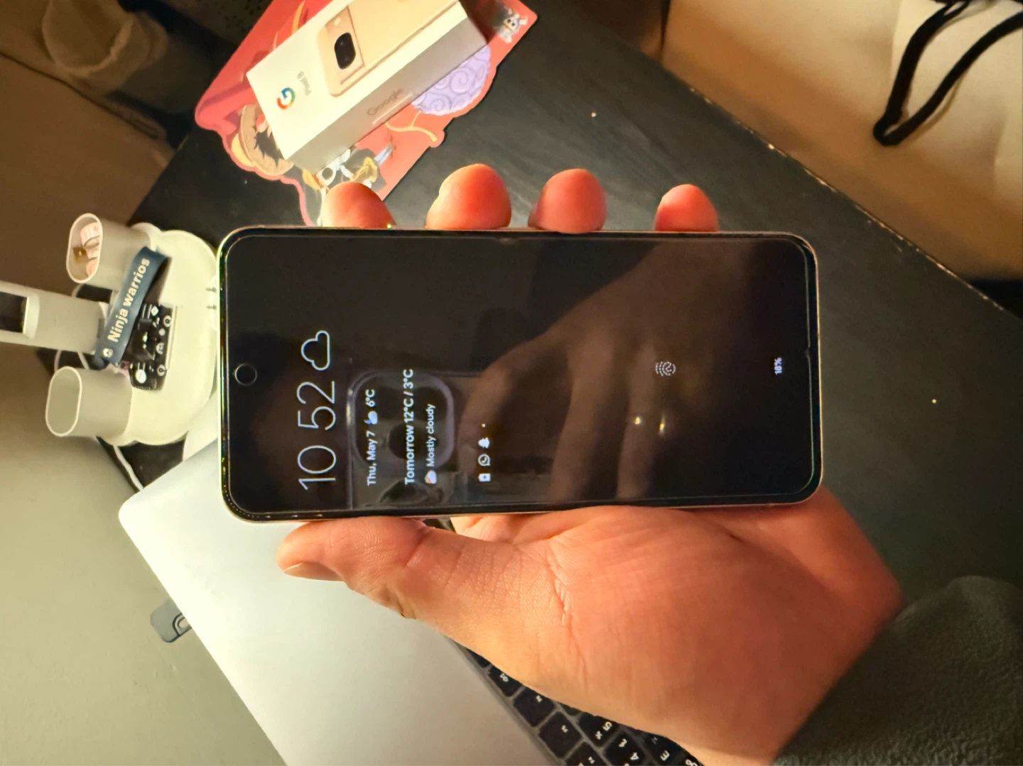 Google Pixel  8 Smartphone - Rose - photo 4