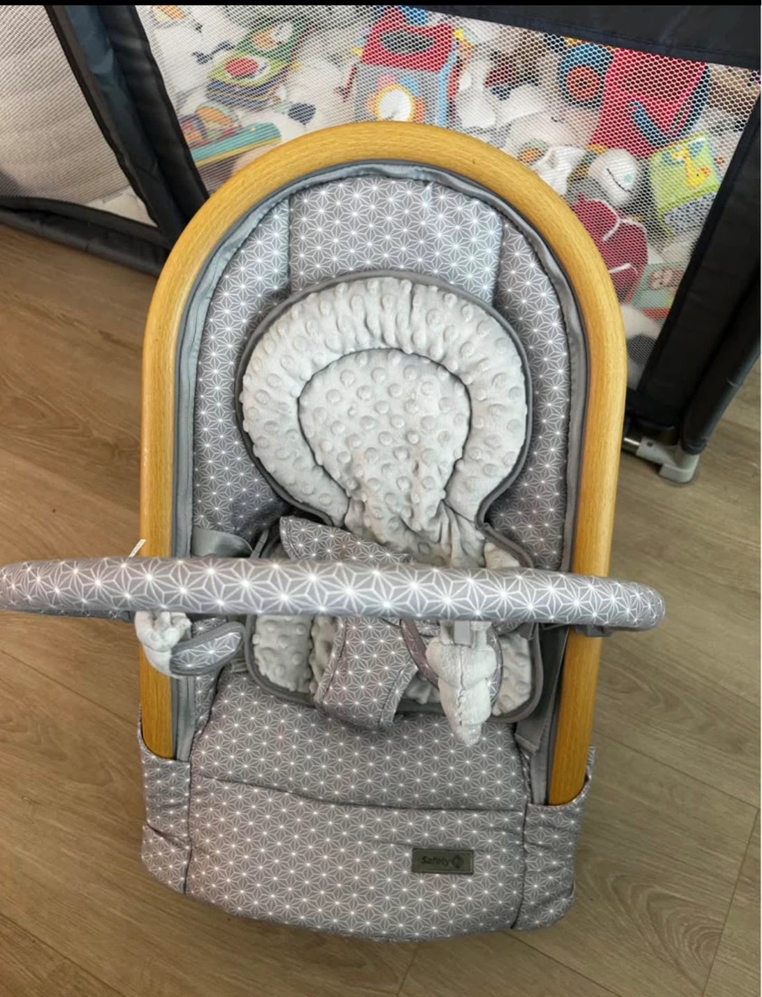 Safety 1st Amherst Rocker