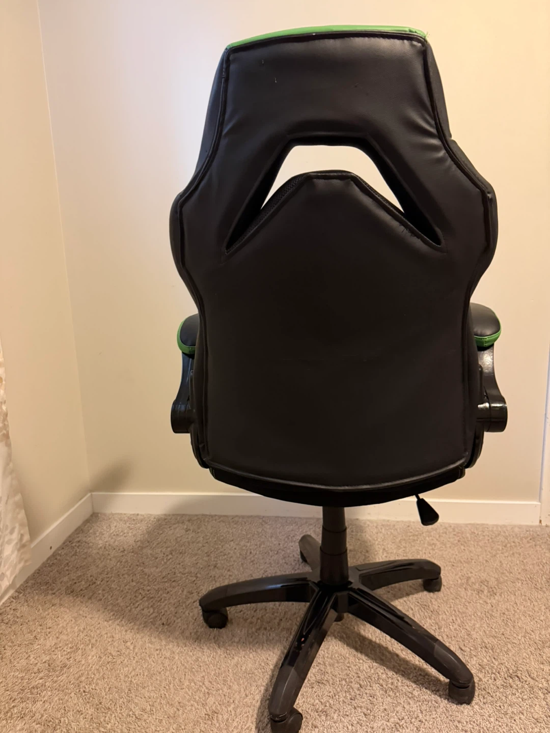 EMERGE Gaming Chair - Black and Green - photo 5