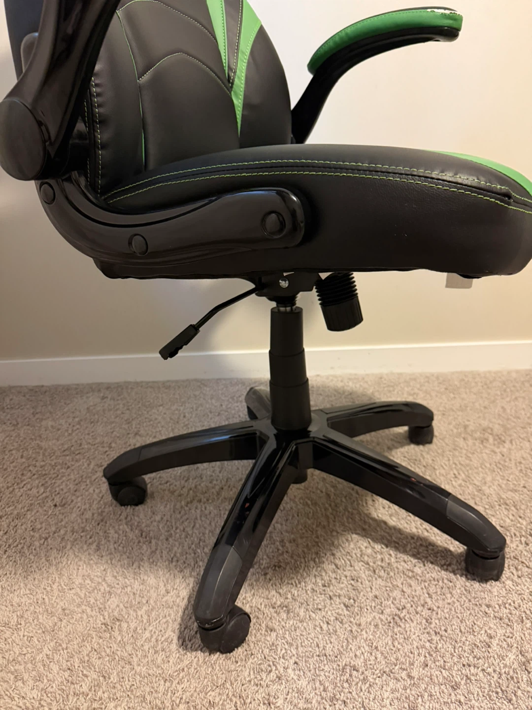 EMERGE Gaming Chair - Black and Green - photo 4