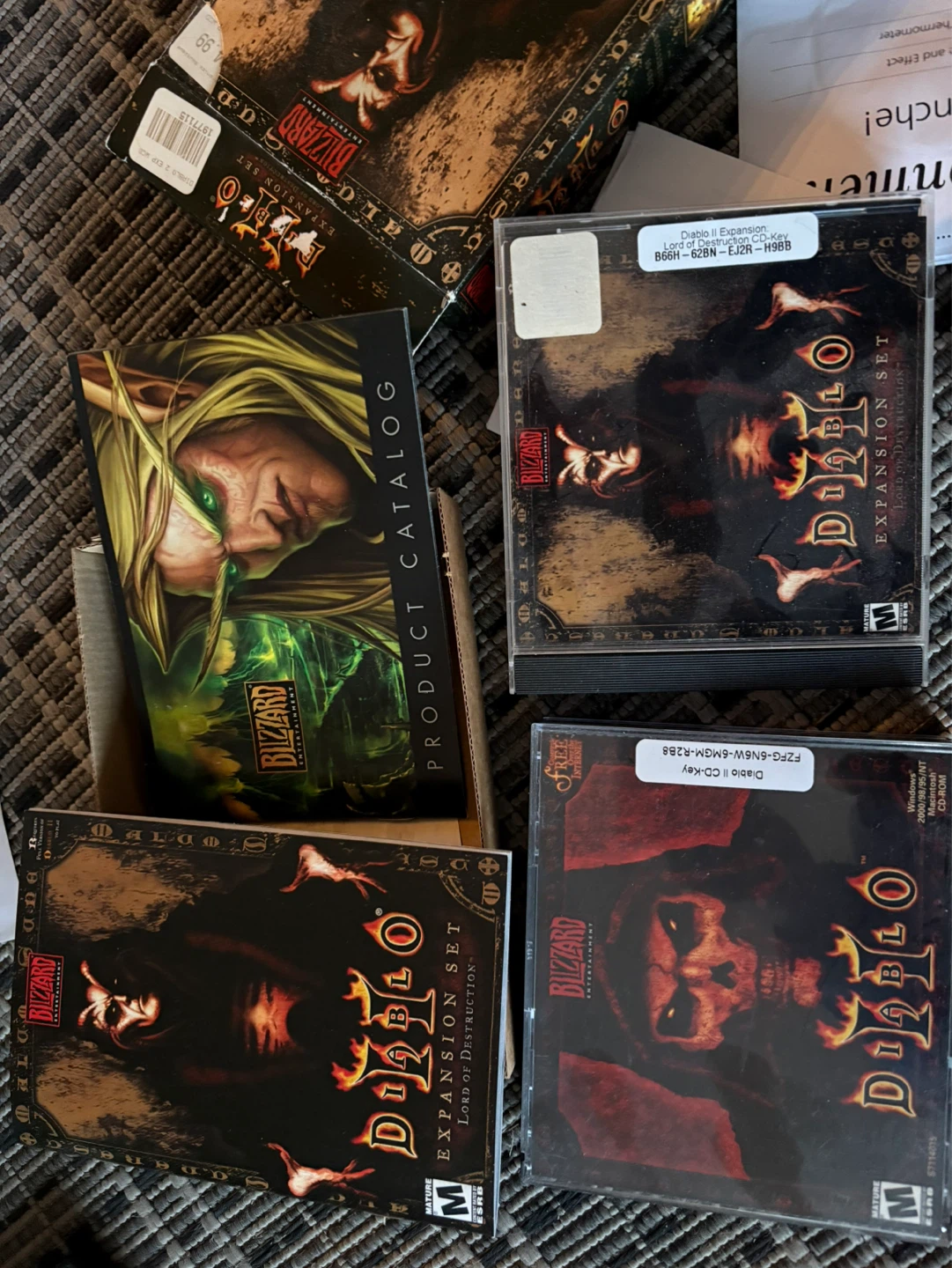 Diablo II: Lord of Destruction Expansion Set CD-ROM - photo 3