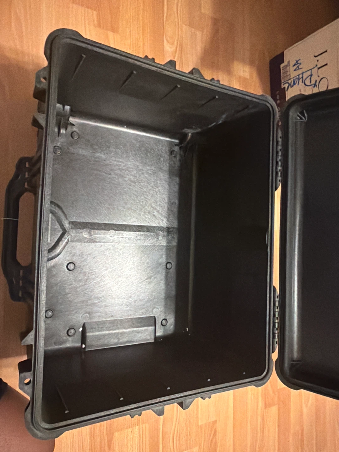Pelican 1620 Case with Wheels - photo 3