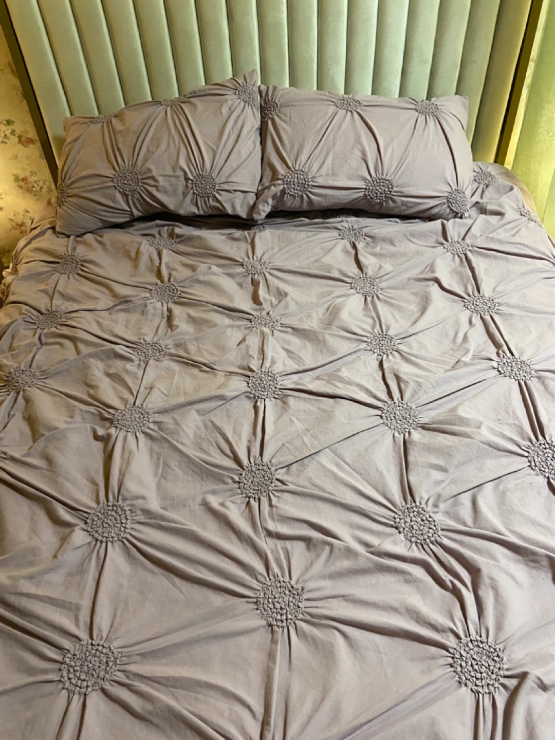 Pinch Pleat Duvet Cover and Pillow Shams Set