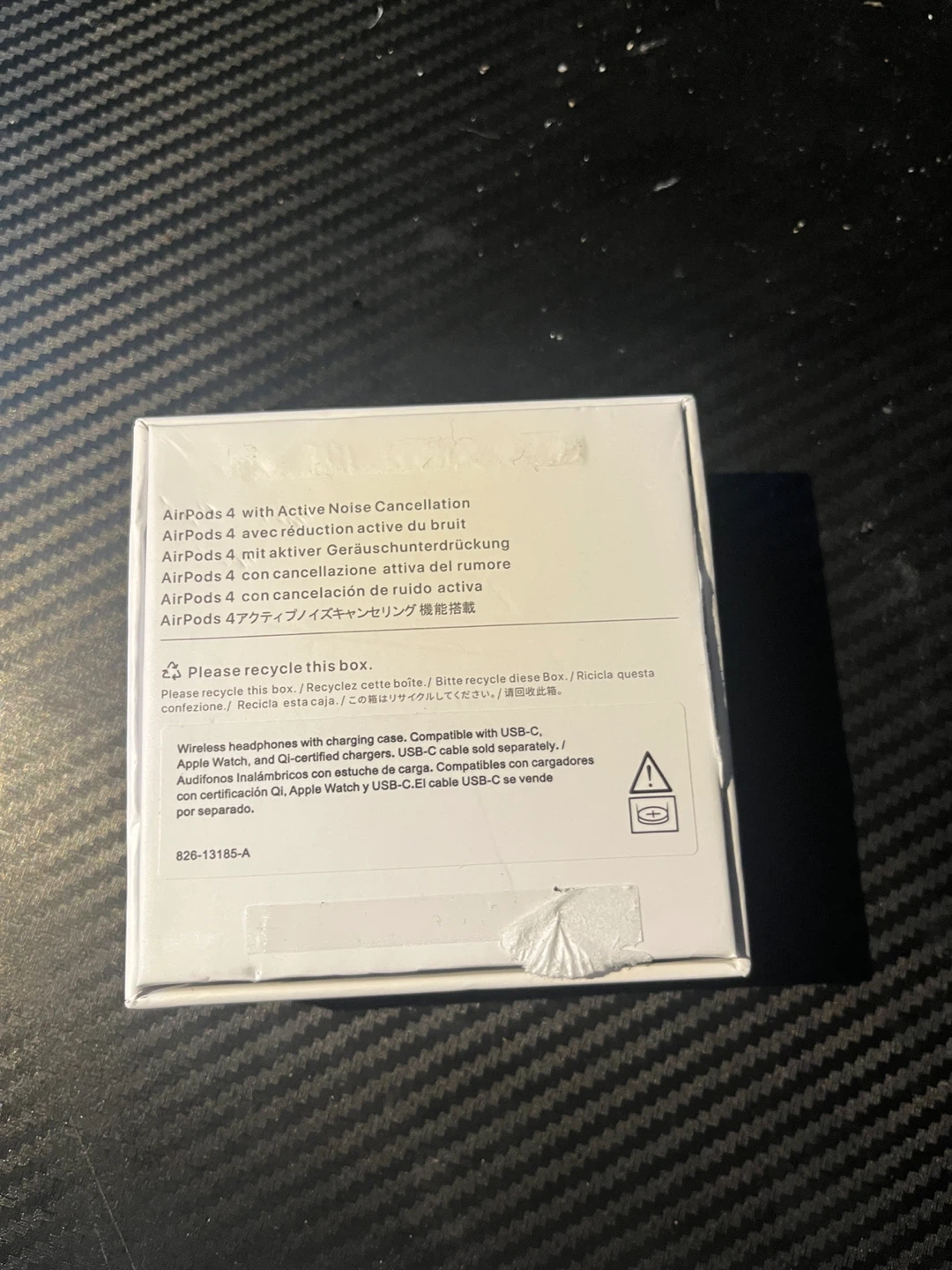 Apple AirPod 4 - photo 2