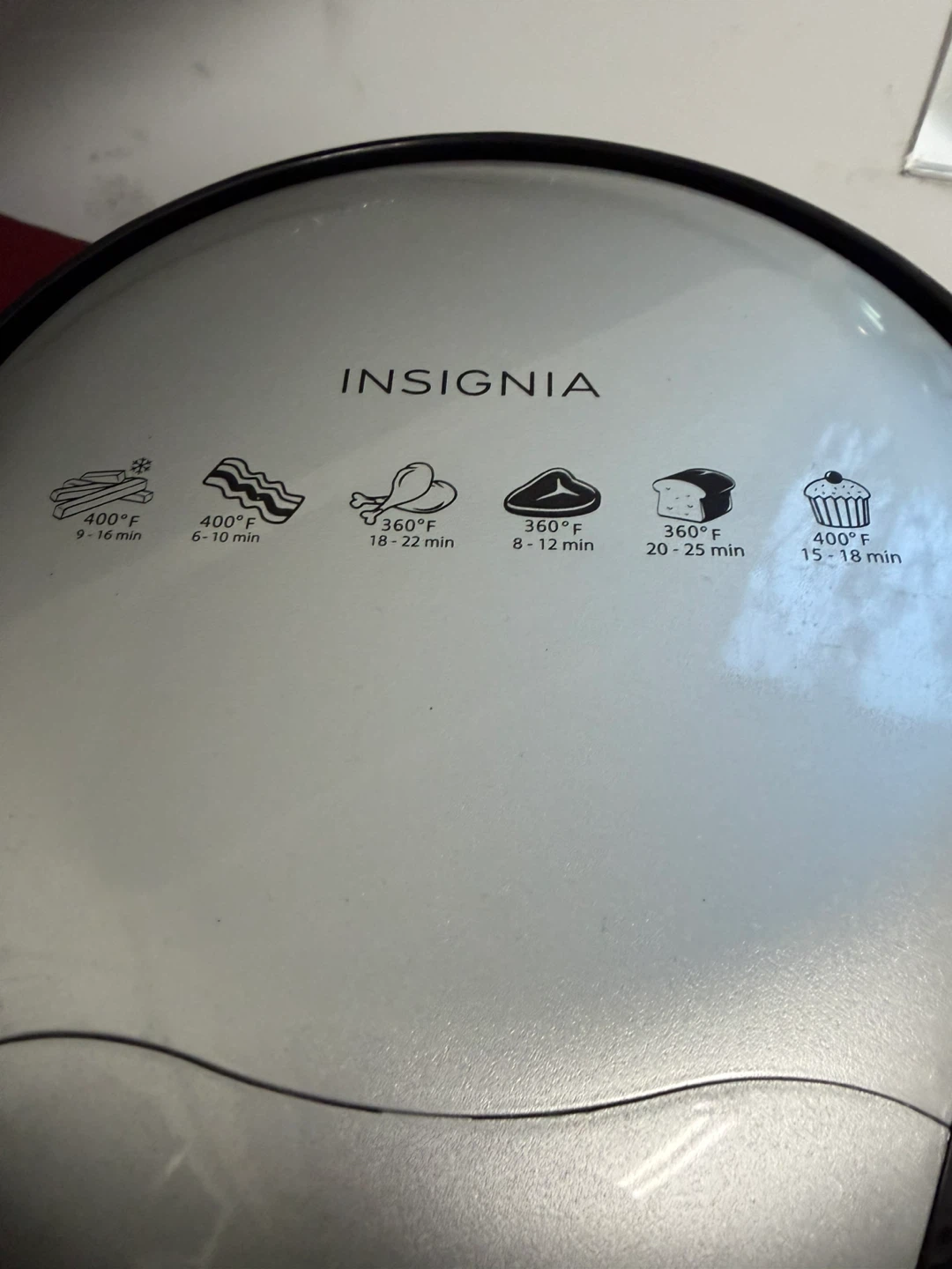 Insignia Air Fryer - photo 2
