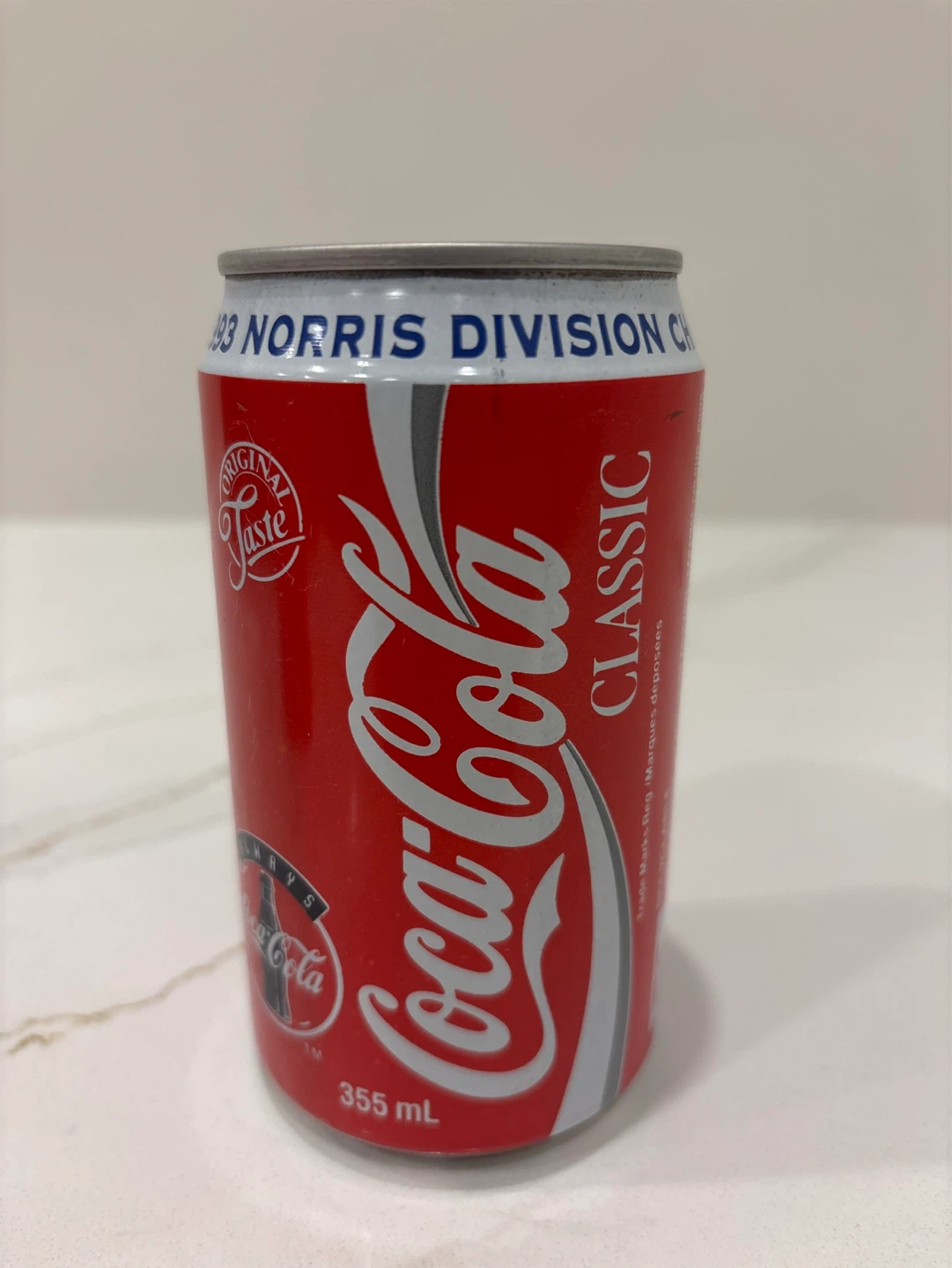 Coca-Cola Toronto Maple Leafs 1993 Norris Division Champions Can - photo 2