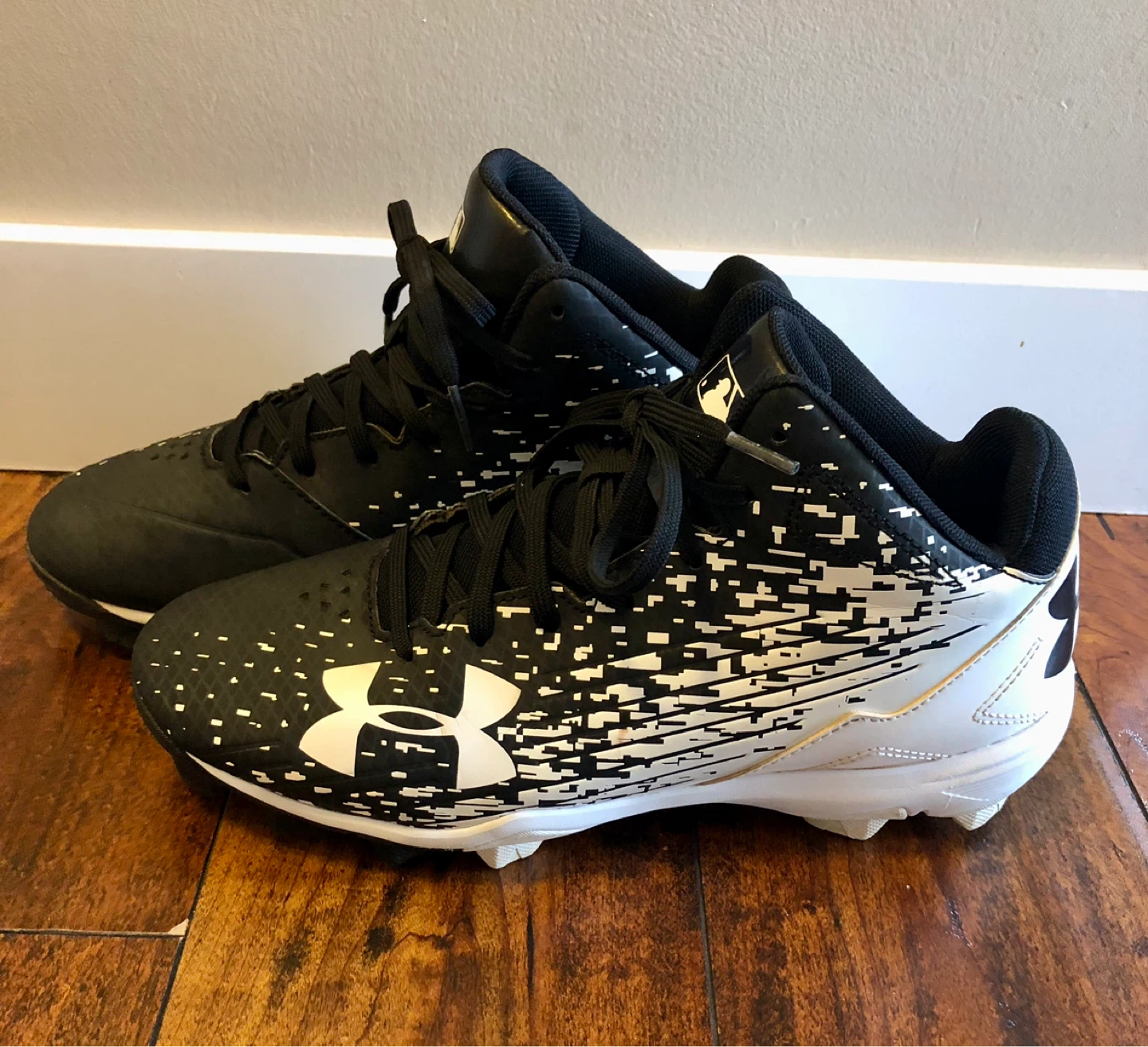 Under Armour Baseball Cleats