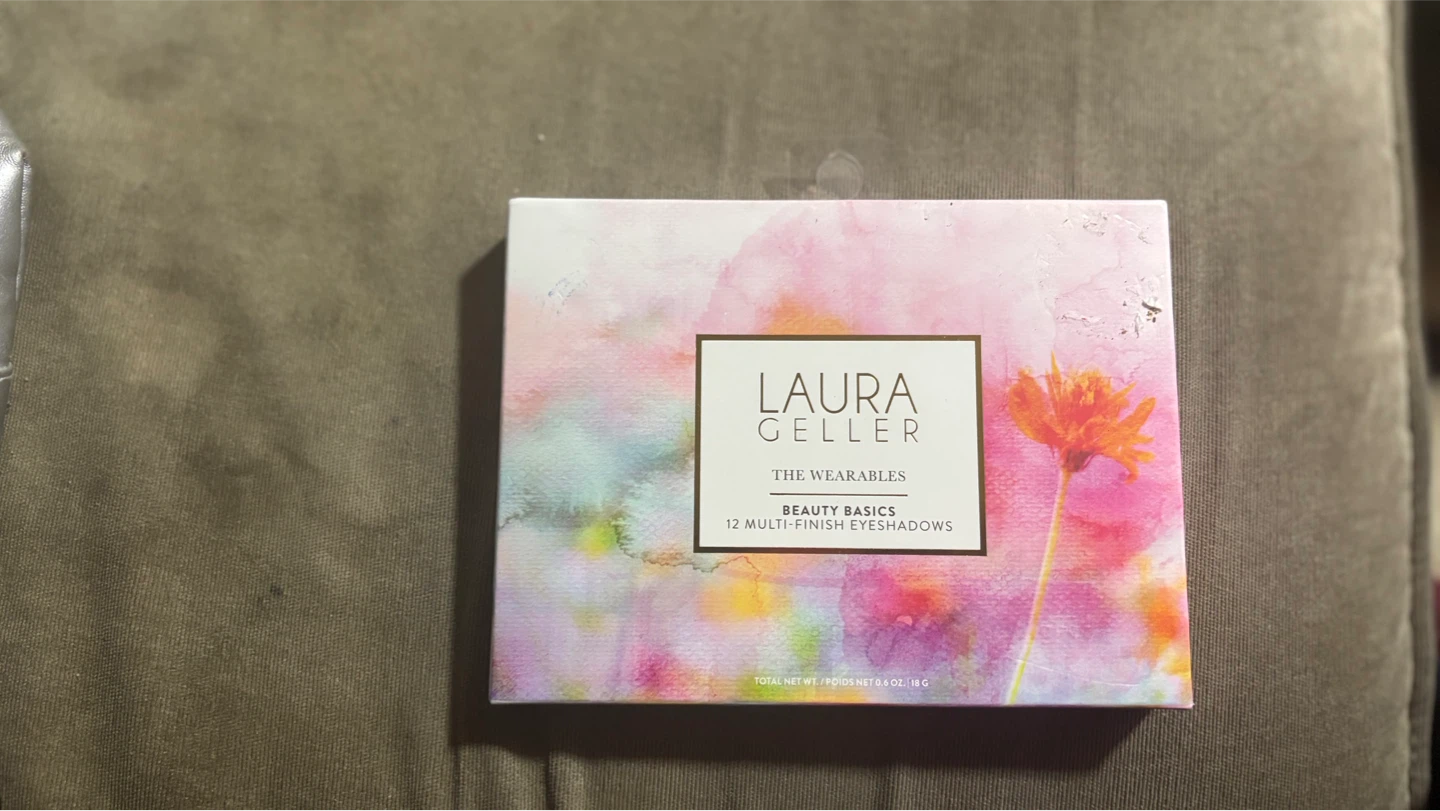 Laura Geller- Multi-Finish Eyeshadows