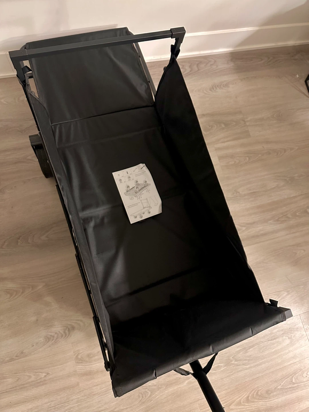 XL Folding Outdoor Wagon - photo 4