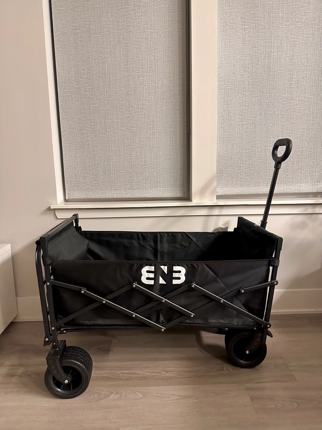 XL Folding Outdoor Wagon